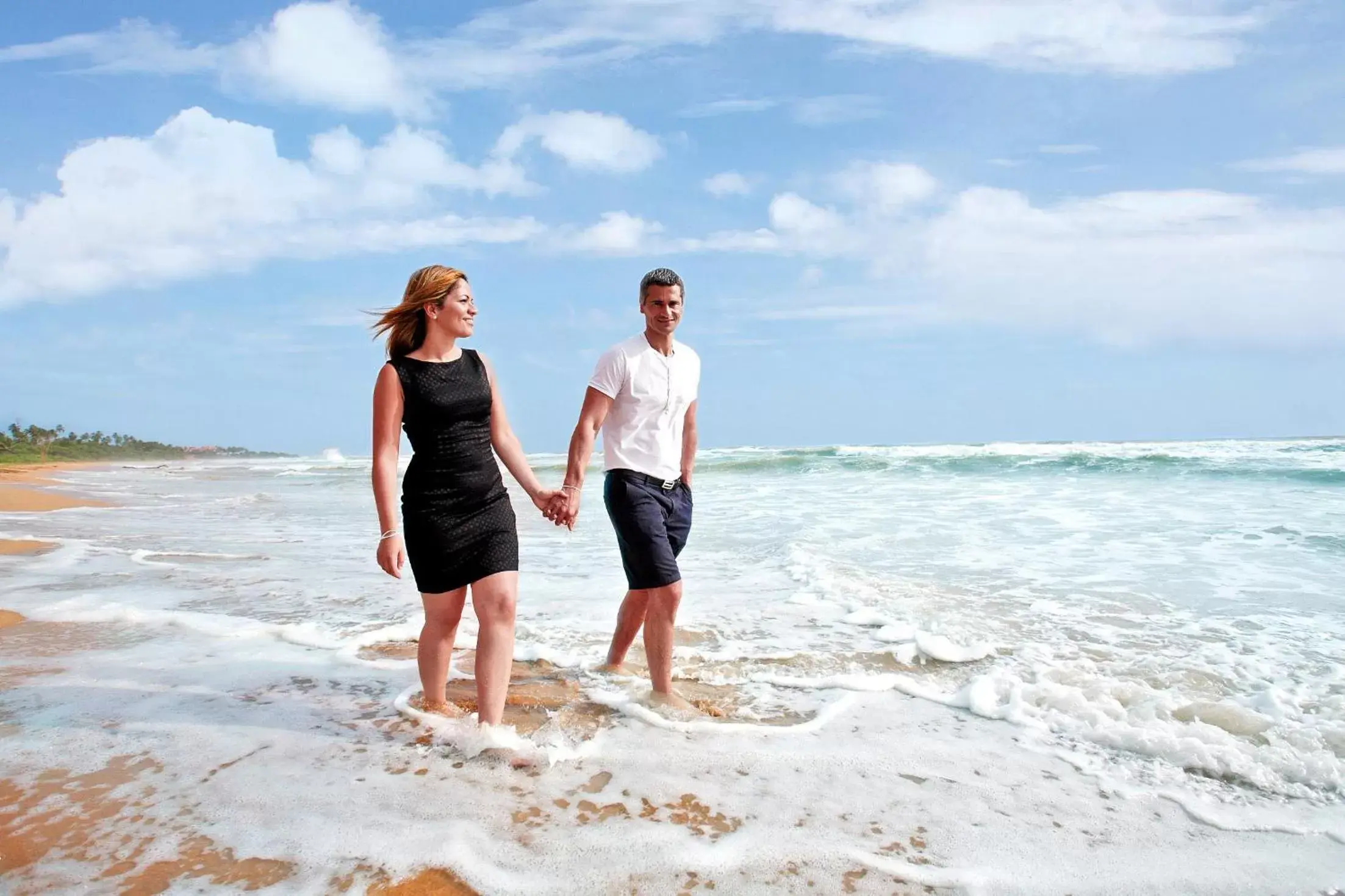 Beach in Centara Ceysands Resort & Spa Sri Lanka