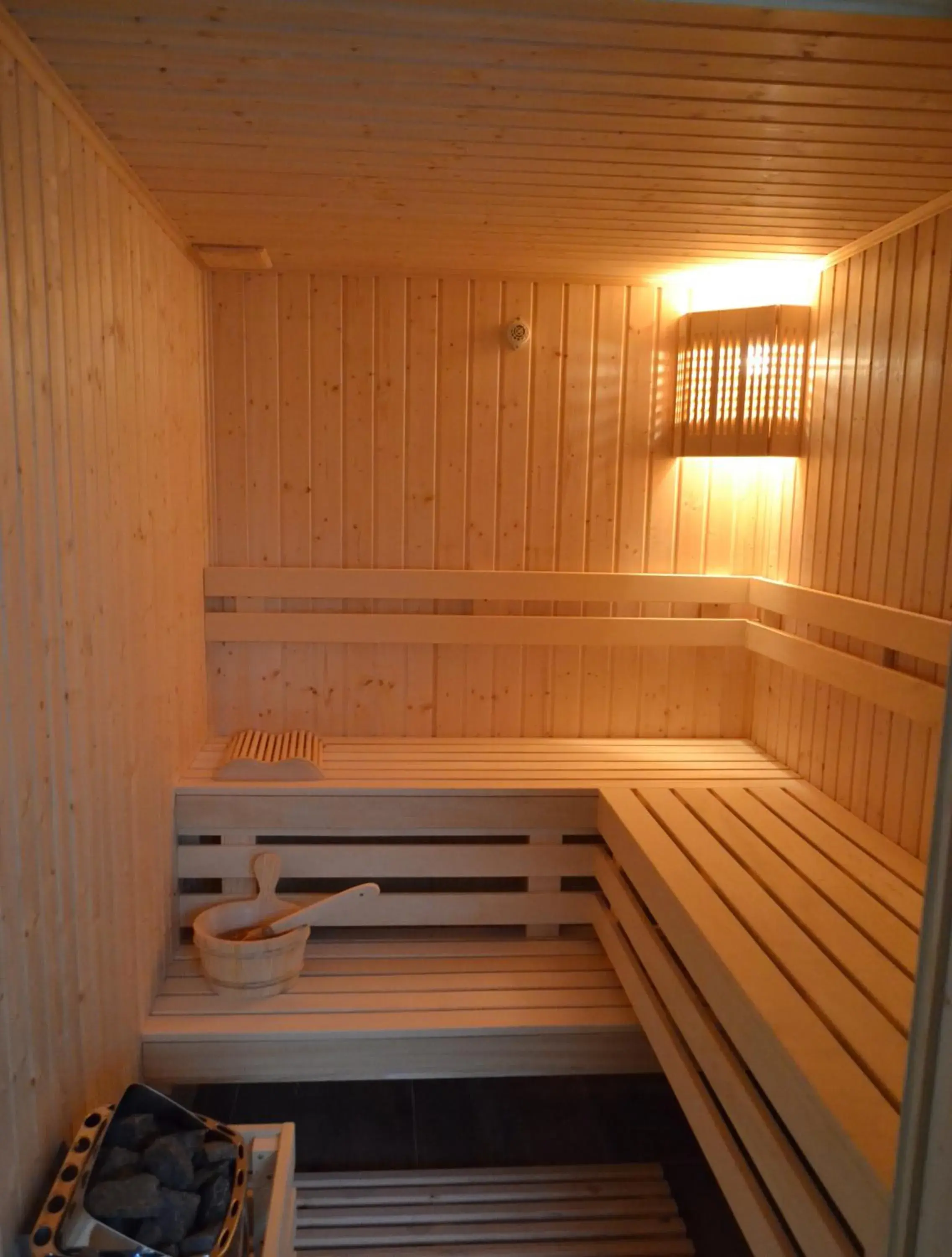 Sauna in White Rock Castle Suite Hotel & SPA