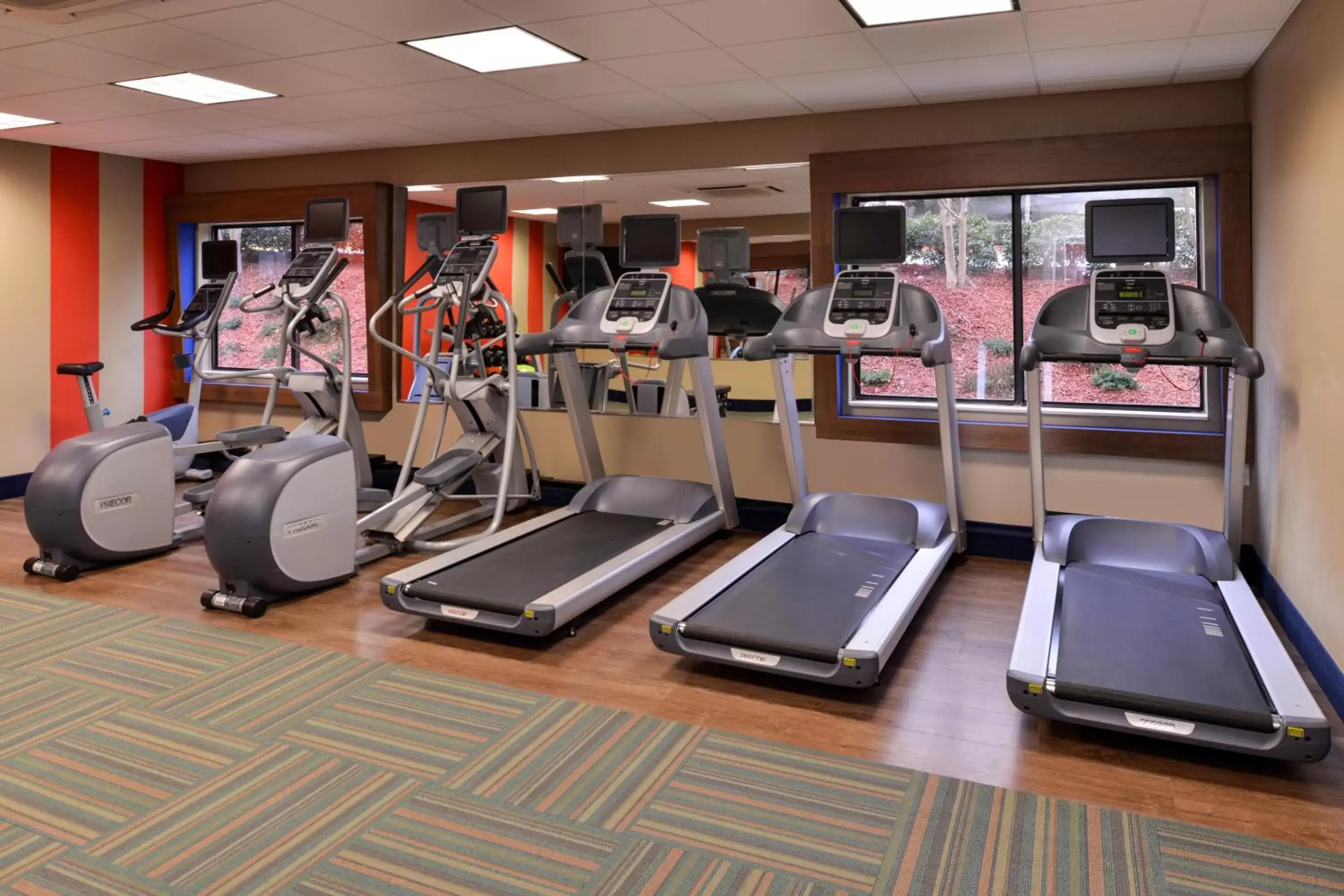 Fitness centre/facilities, Fitness Center/Facilities in Holiday Inn Express & Suites Raleigh NE - Medical Ctr Area, an IHG Hotel