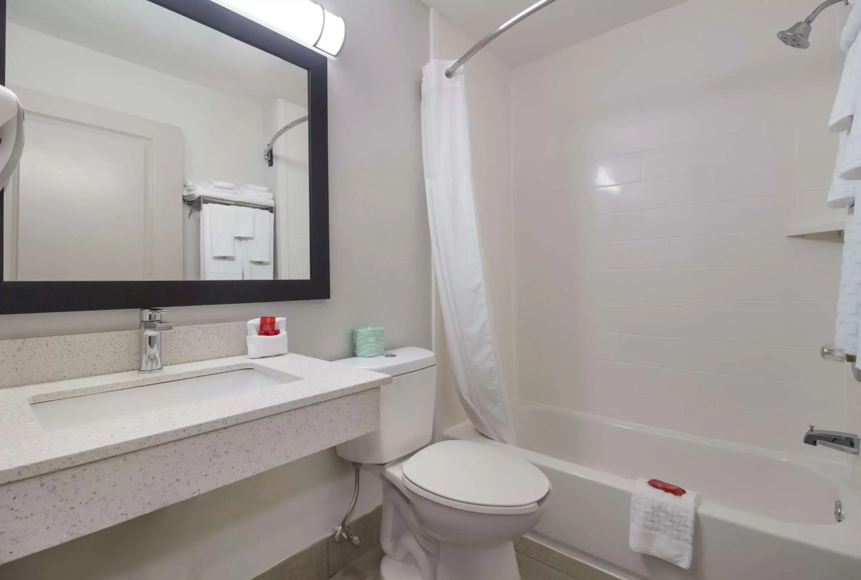 Bathroom in SureStay Hotel by Best Western Shallotte