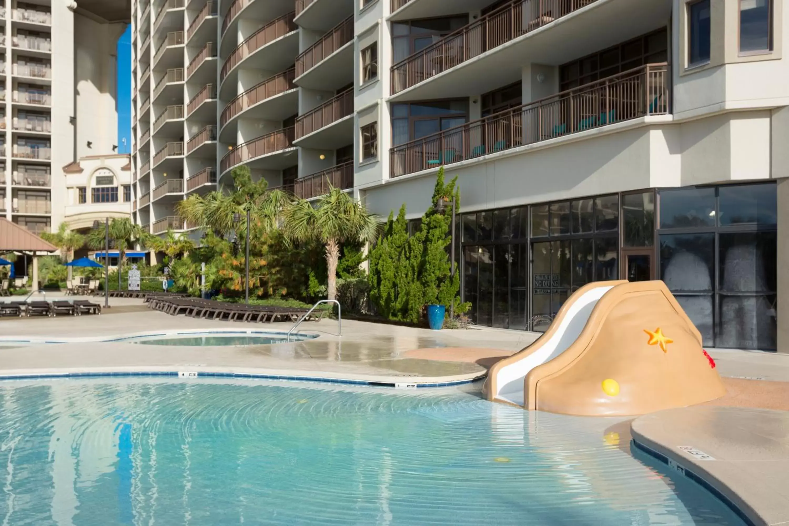 Swimming Pool in North Beach Resort & Villas