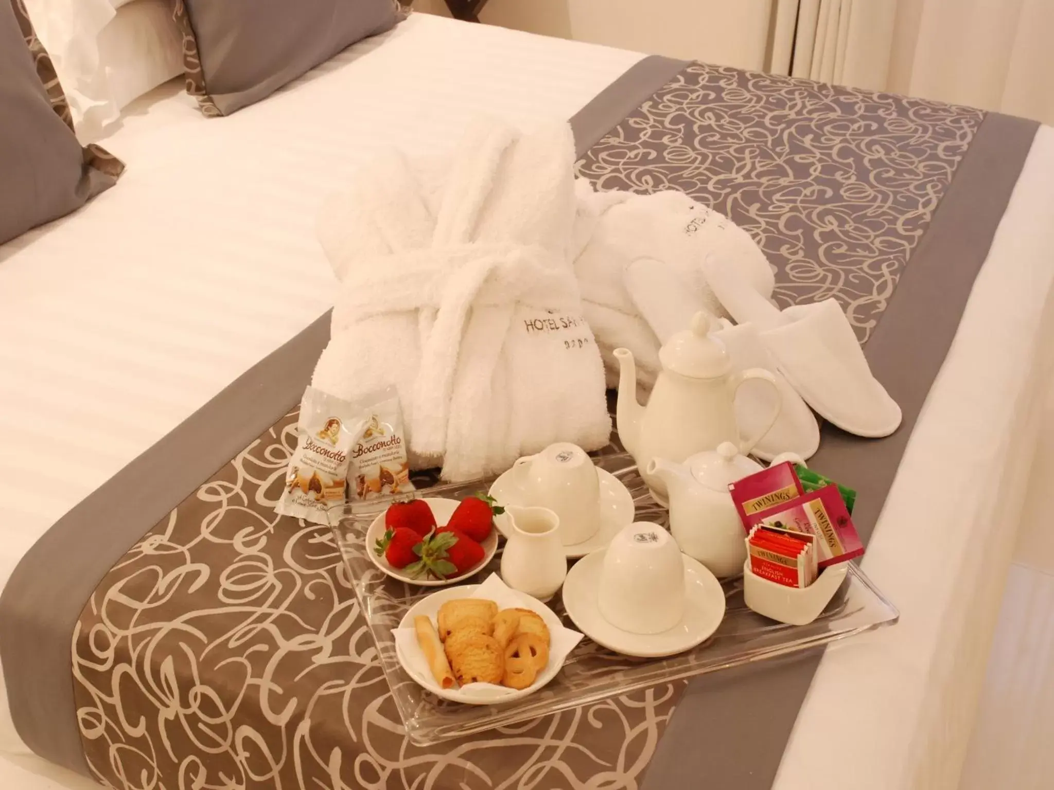 Bed in Hotel San Pietro