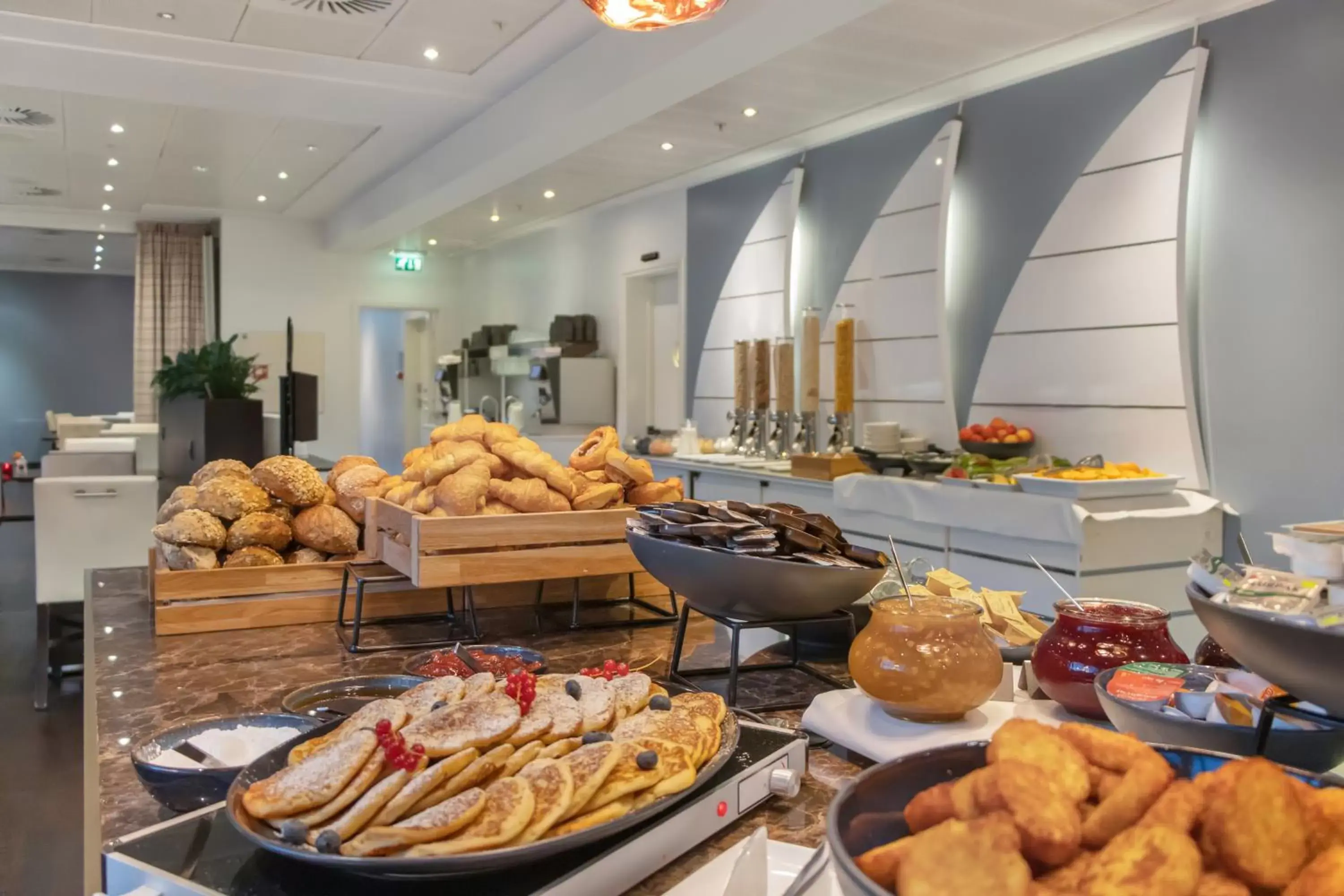 Buffet breakfast in Copenhagen Island Hotel