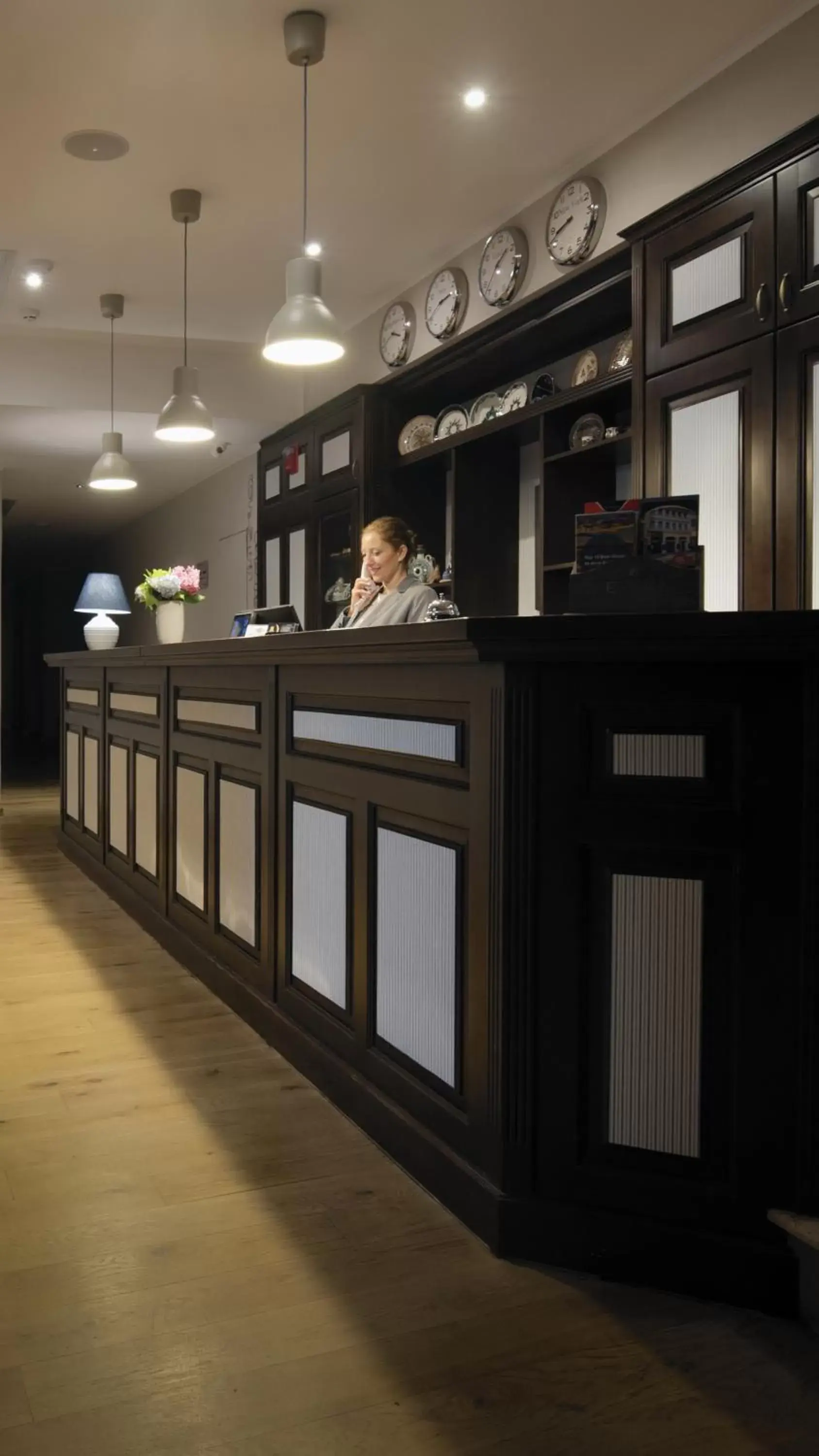 Lobby or reception in New Era Hotel Old Town Party Zone Bucharest- parking with fee nearby - NOT at the hotel ! Lobby or reception in New Era Hotel Old Town Party Zone Bucharest- parking with fee nearby - NOT at the hotel !