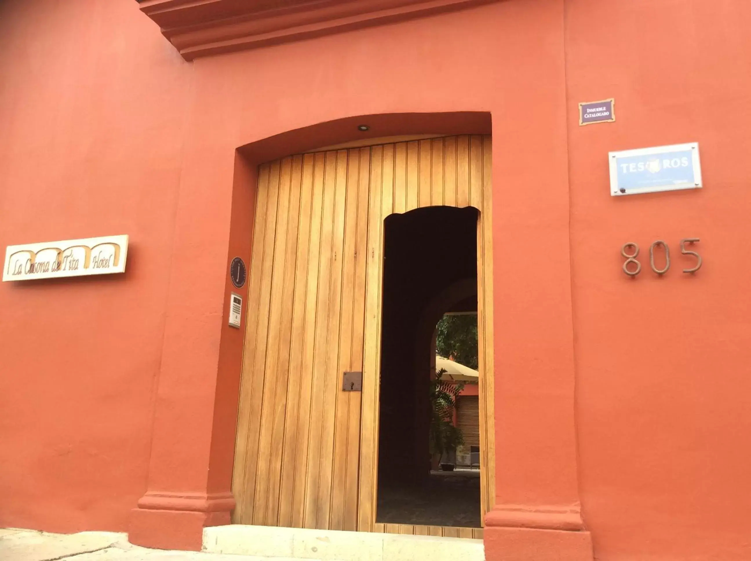 Facade/entrance in Hotel La Casona de Tita