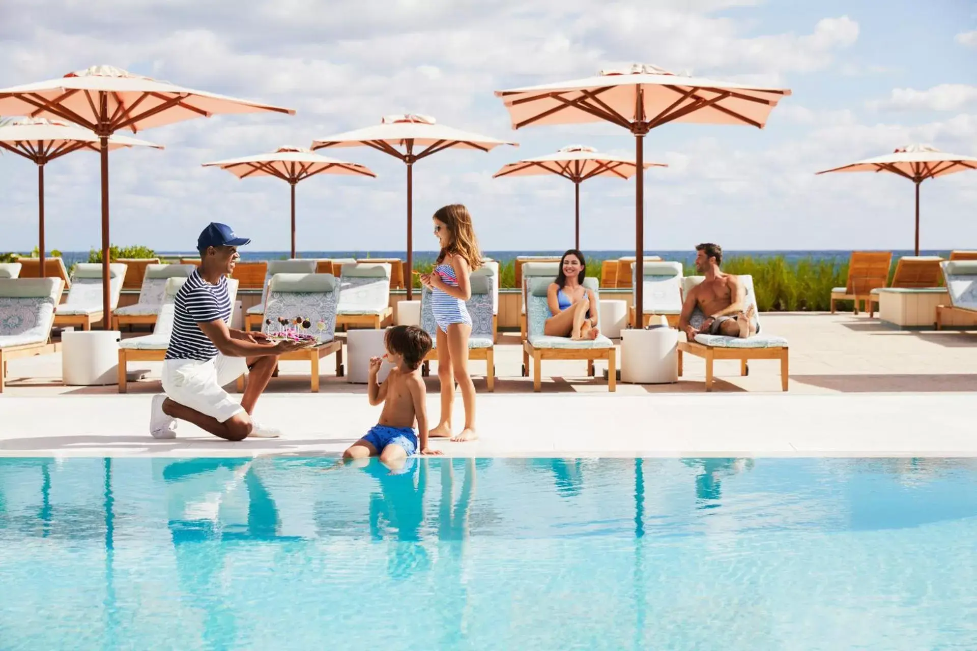 People, Swimming Pool in Four Seasons Resort Palm Beach