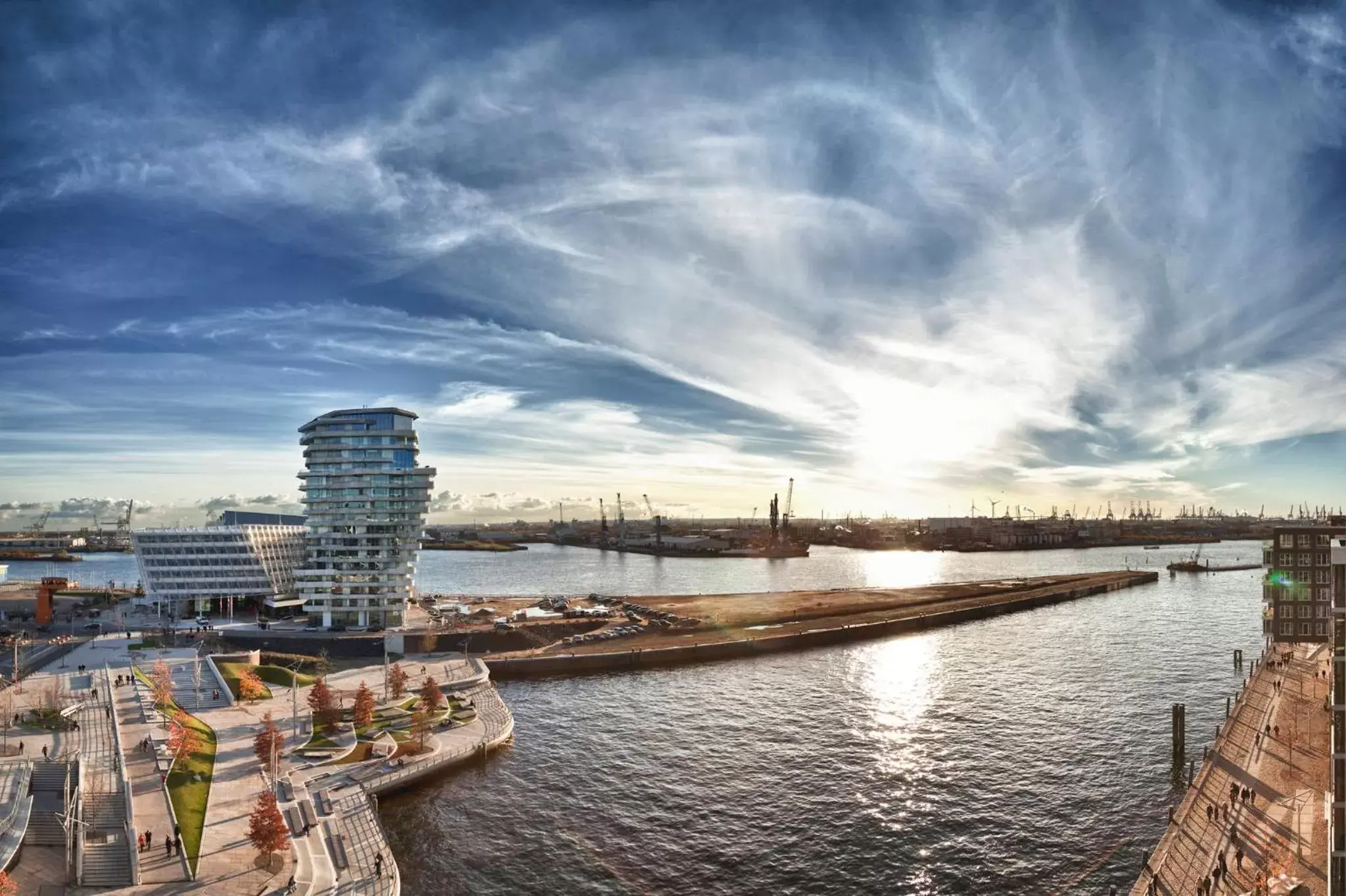 Nearby landmark in Mercure Hotel Hamburg City