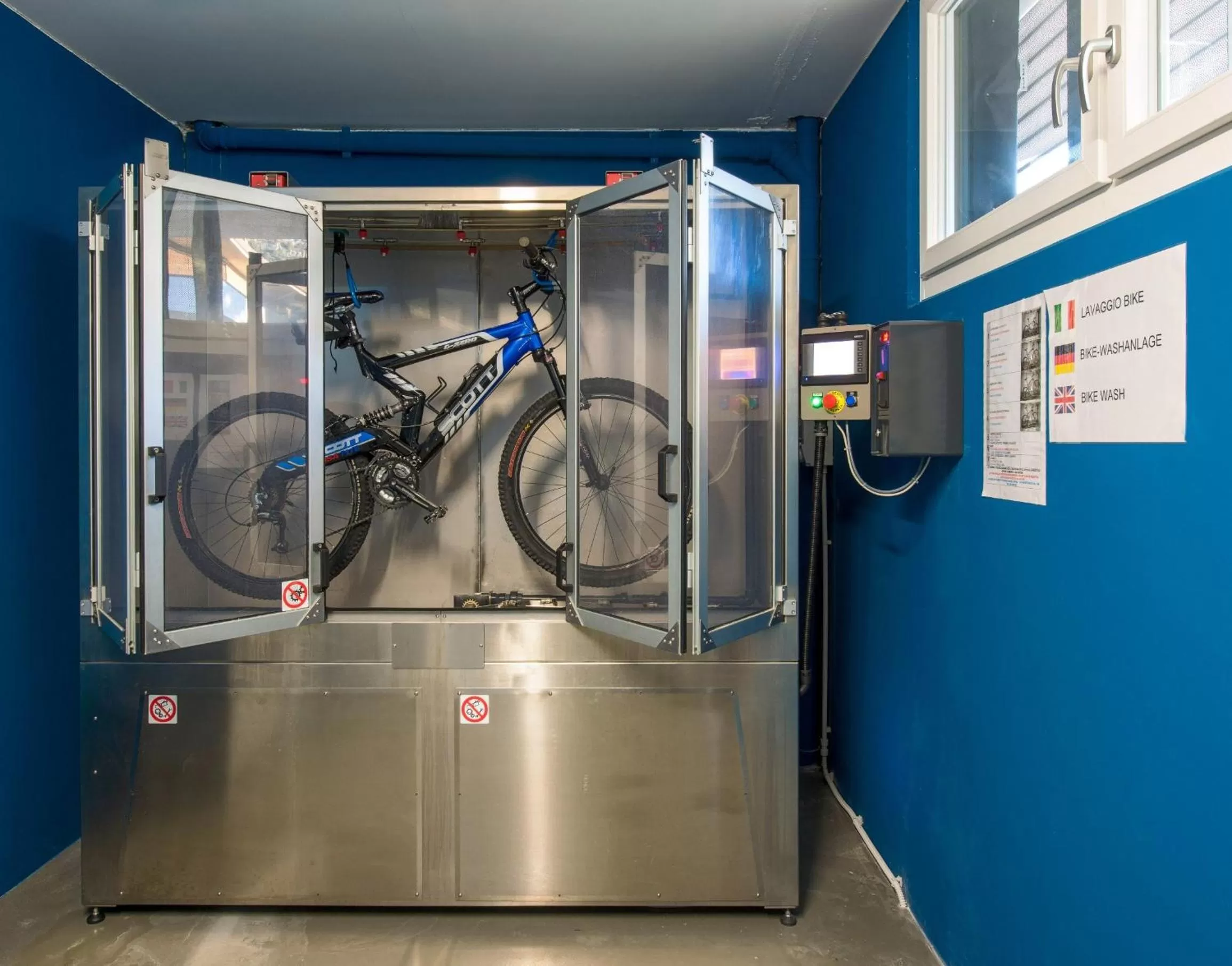 Cycling in Gardabike Residence