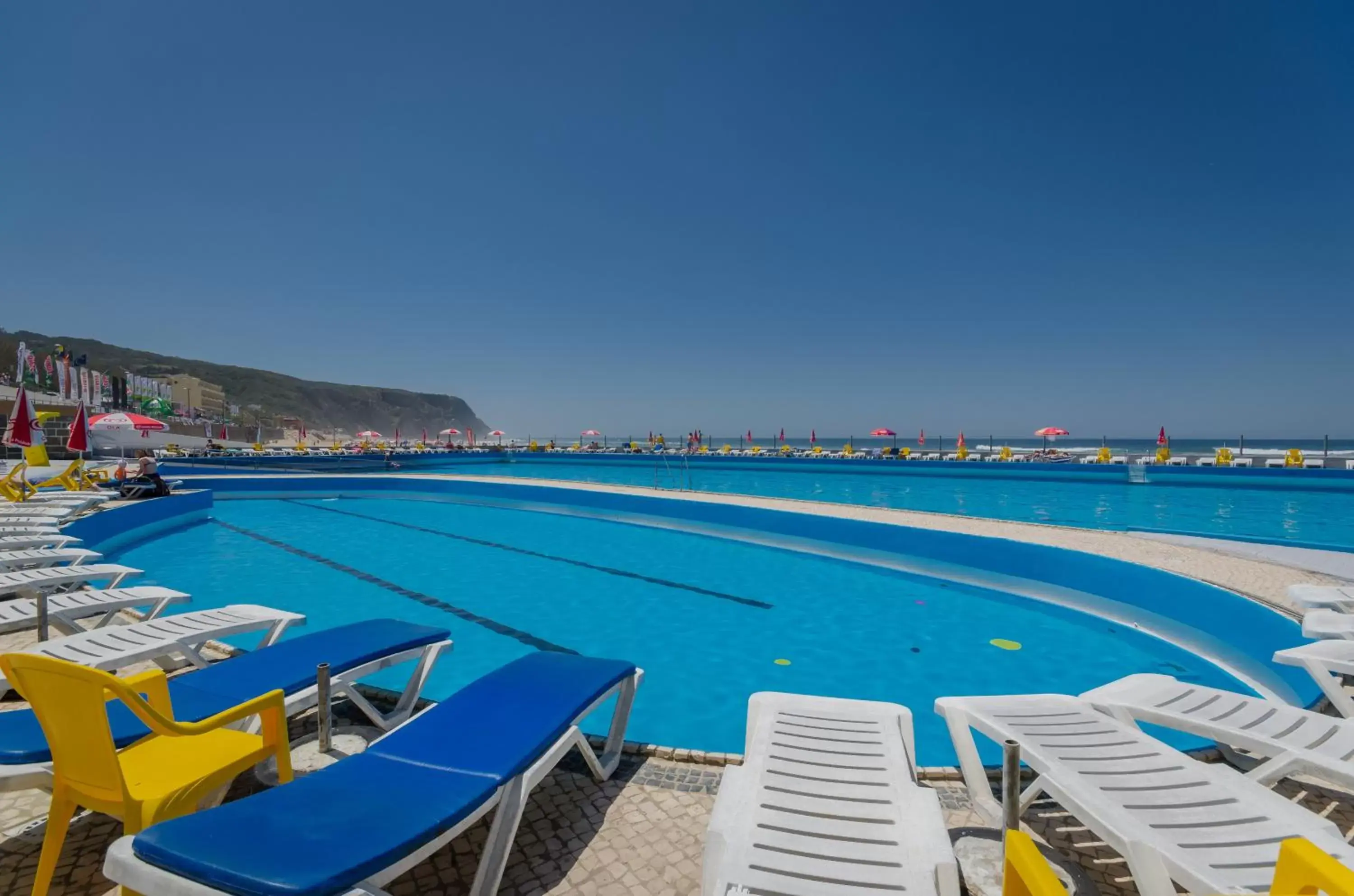 Swimming Pool in Arribas Sintra Hotel