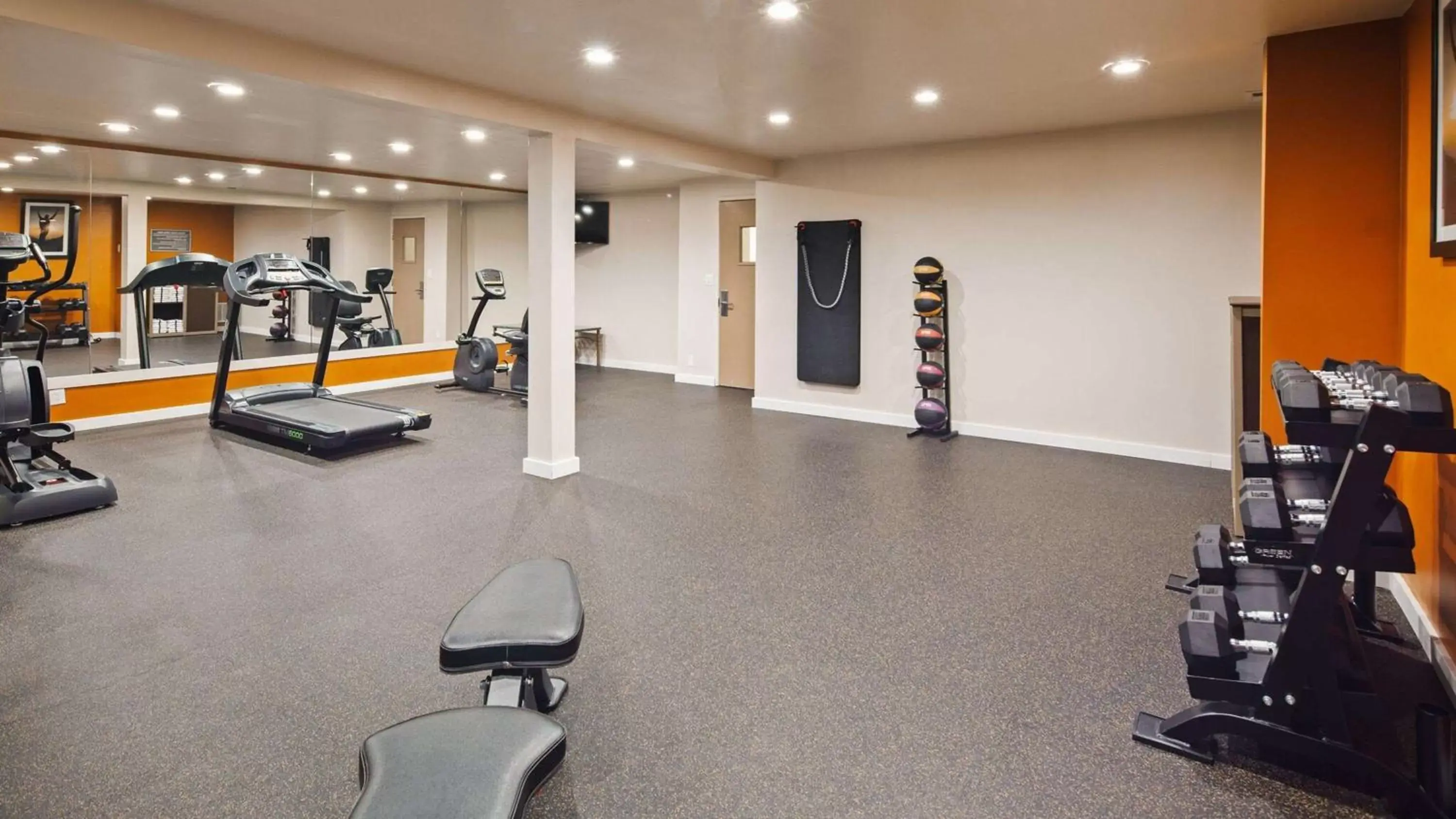 Fitness centre/facilities, Fitness Center/Facilities in Best Western Cascadia Inn