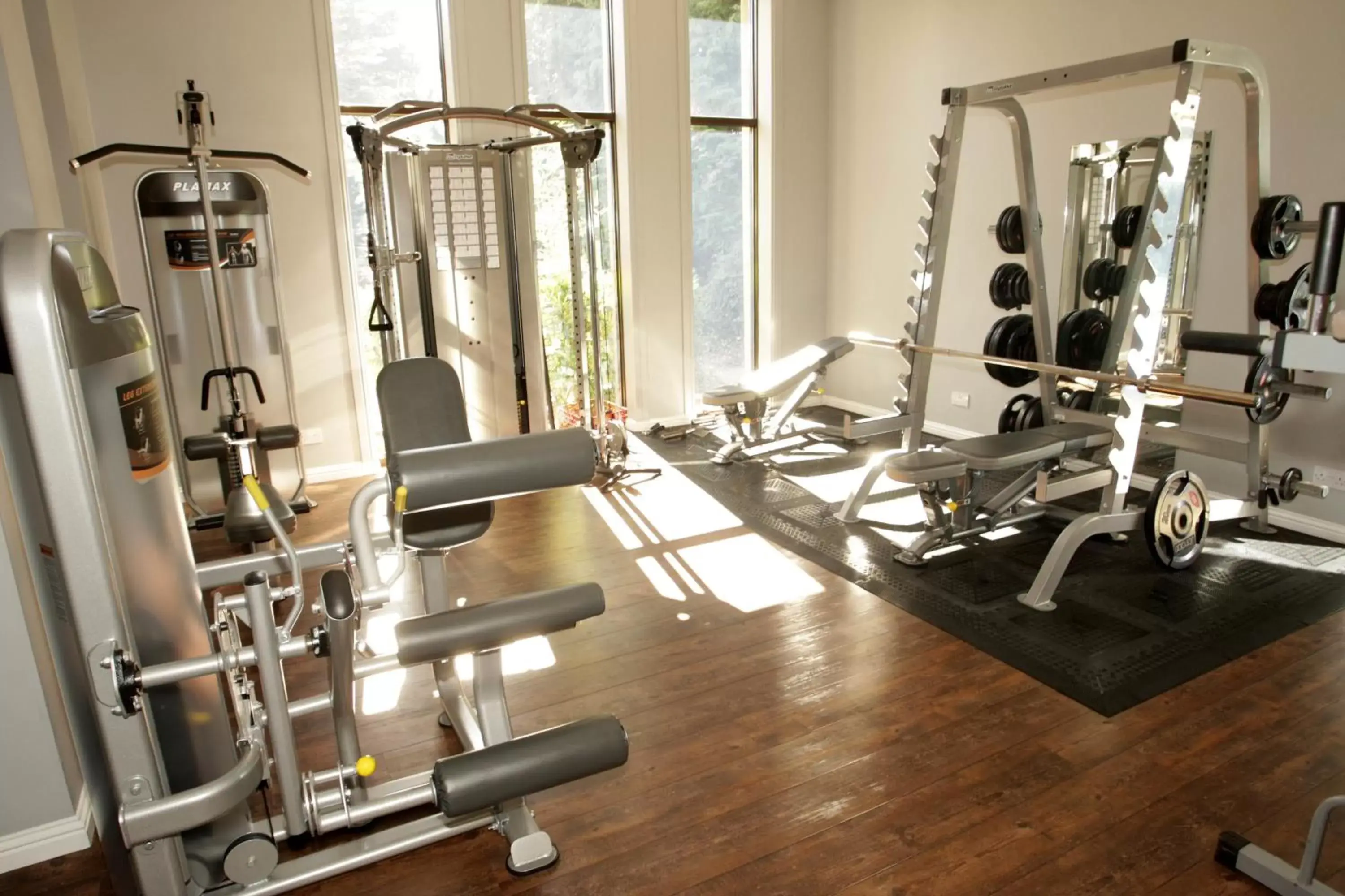 Spa and wellness centre/facilities, Fitness Center/Facilities in Best Western Woodlands Hotel
