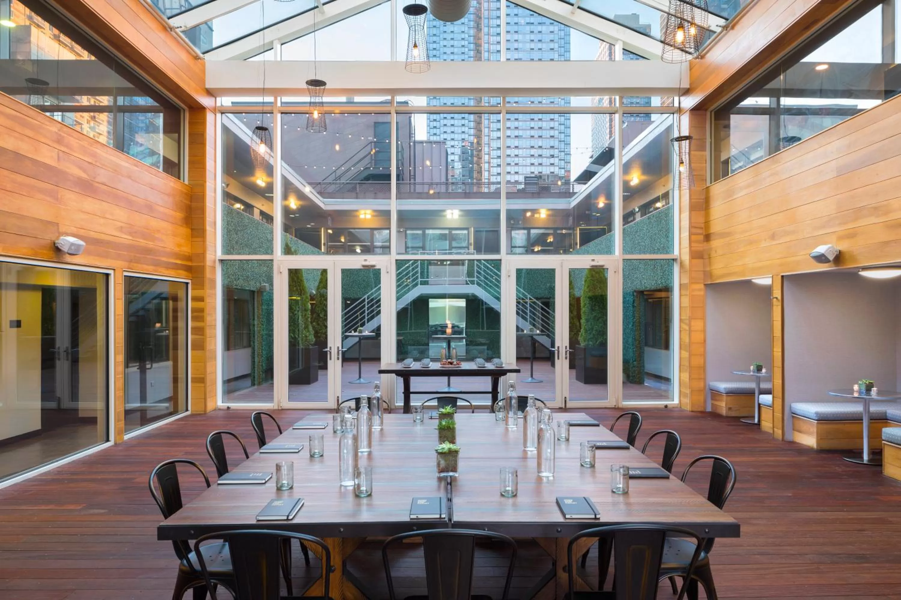 Banquet/Function facilities in Cachet Boutique Hotel NYC