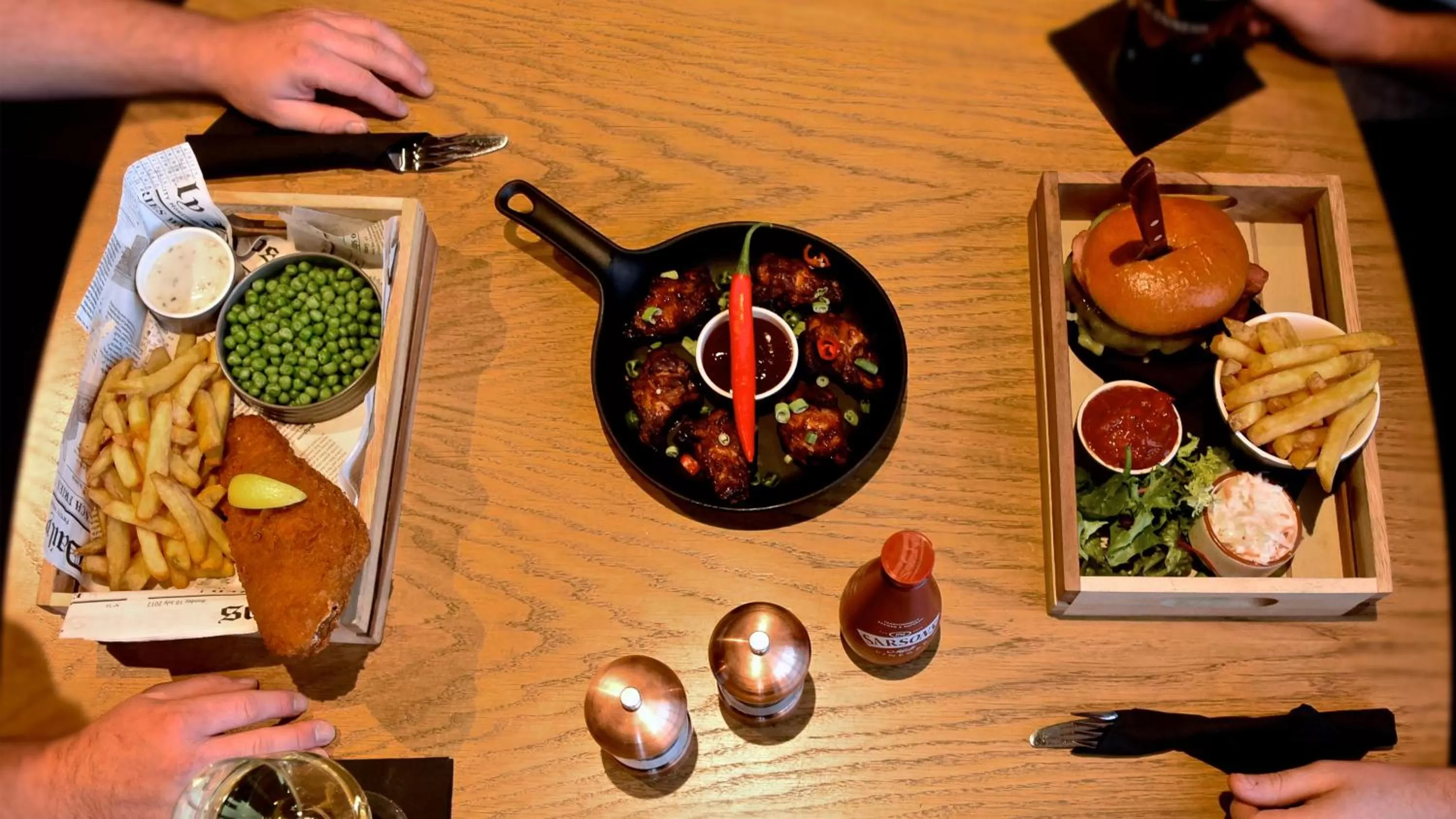 Food and drinks in Holiday Inn Express - Barrow-in-Furness & South Lakes by IHG