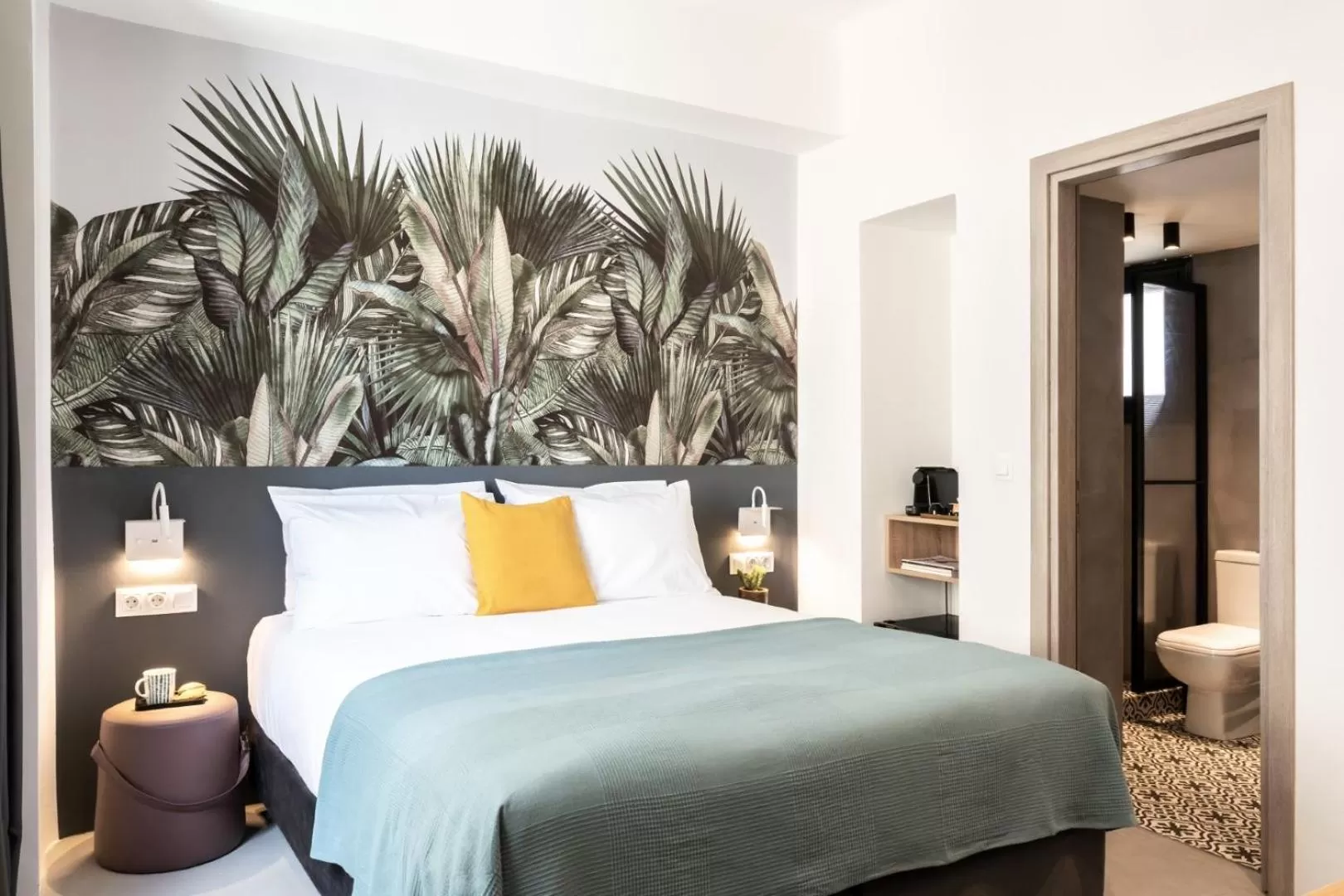 Photo of the whole room, Bed in PAME Wild