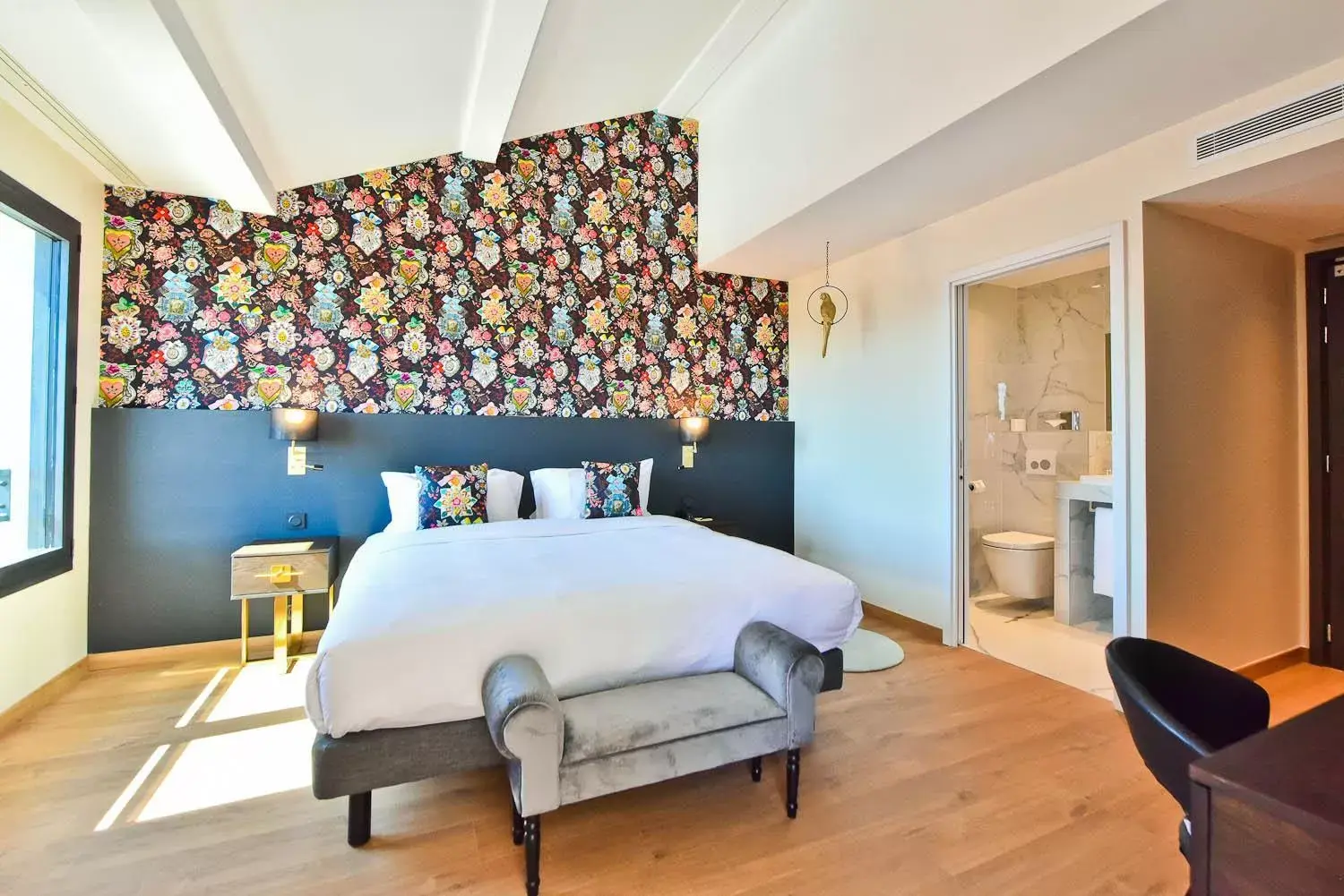 Bedroom, Bed in Hôtel La Villa Port d'Antibes & Spa