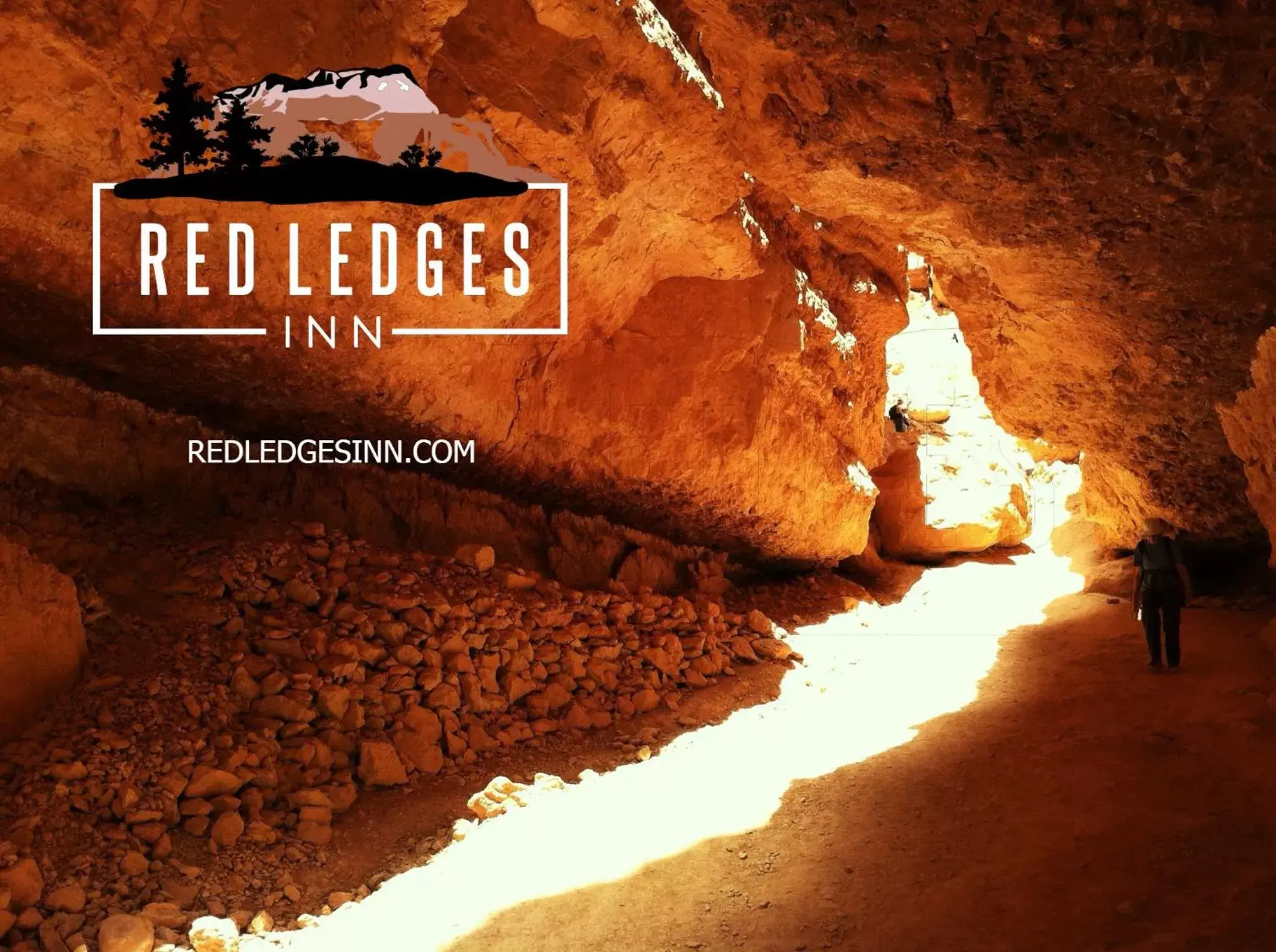 Bird's-eye View in Red Ledges Inn