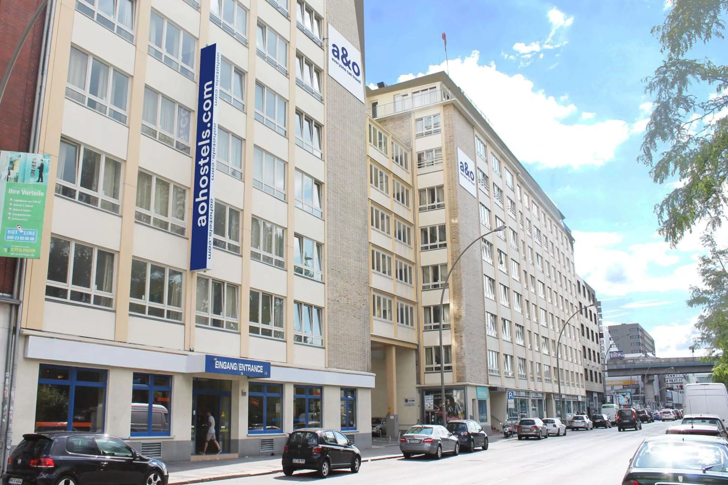 Property building in a&o Hamburg City