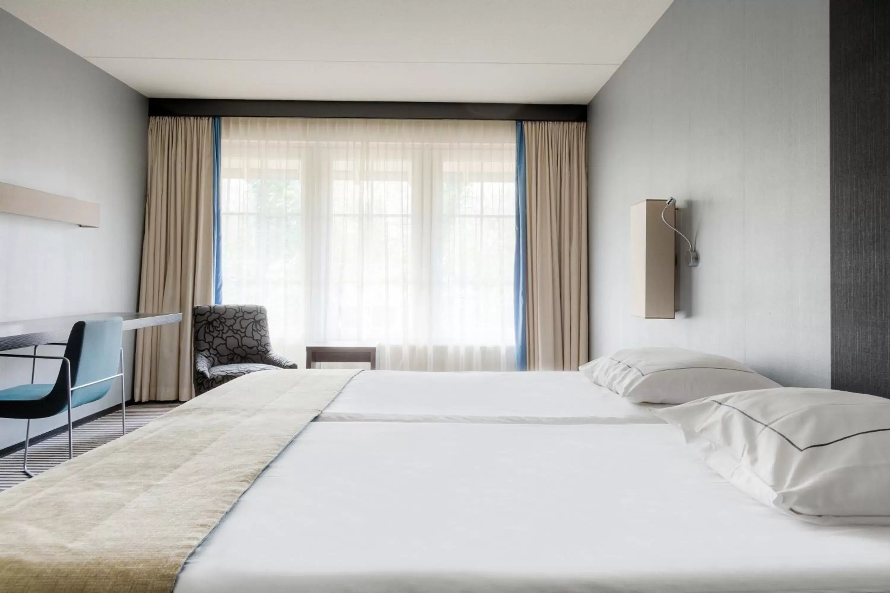 Bed in Fletcher Hotel-Restaurant De Broeierd-Enschede Bed in Fletcher Hotel-Restaurant De Broeierd-Enschede