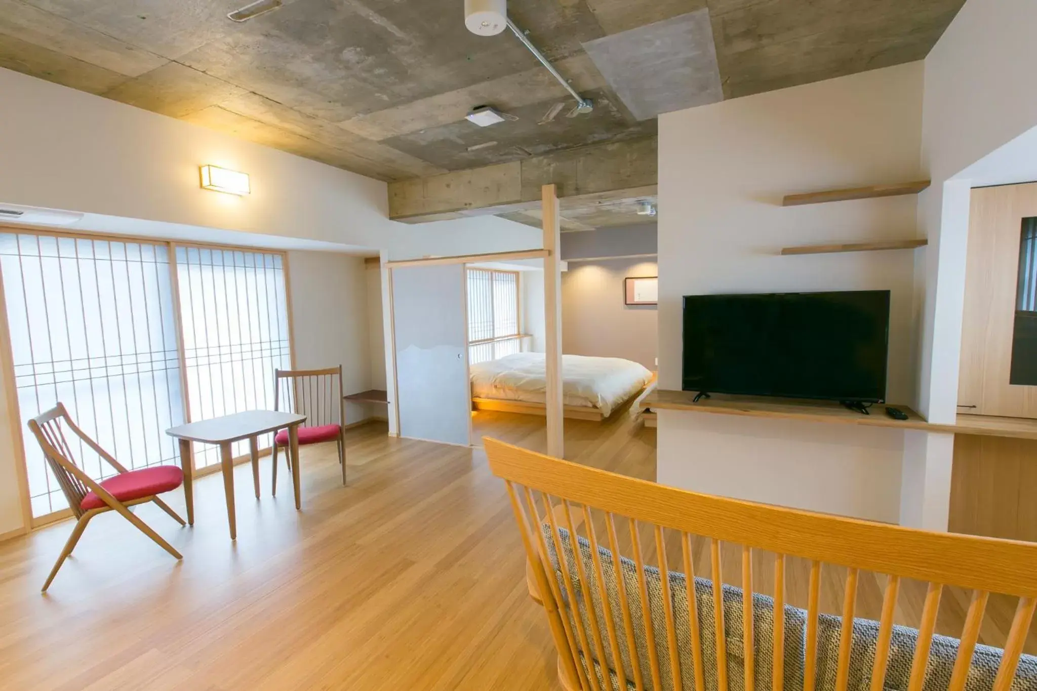 Living room, TV/Entertainment Center in The GrandWest Arashiyama