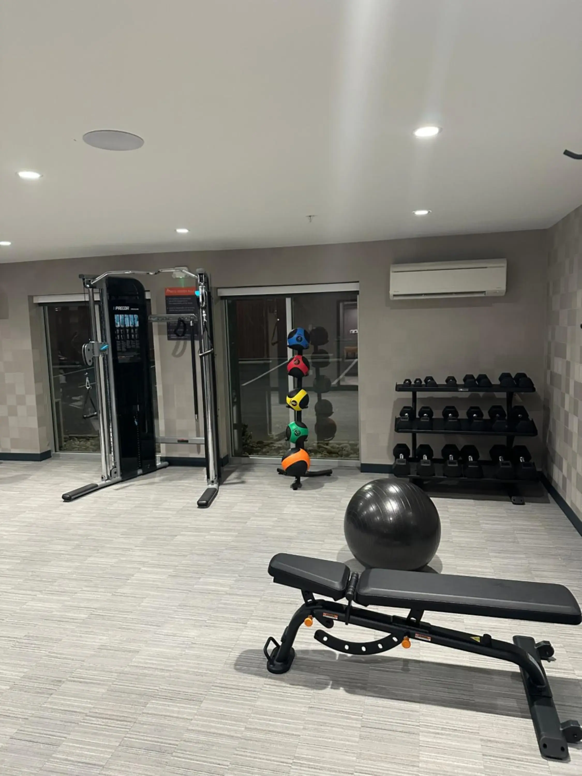 Fitness centre/facilities, Fitness Center/Facilities in La Quinta Inn By Wyndham Columbia NE / Fort Jackson