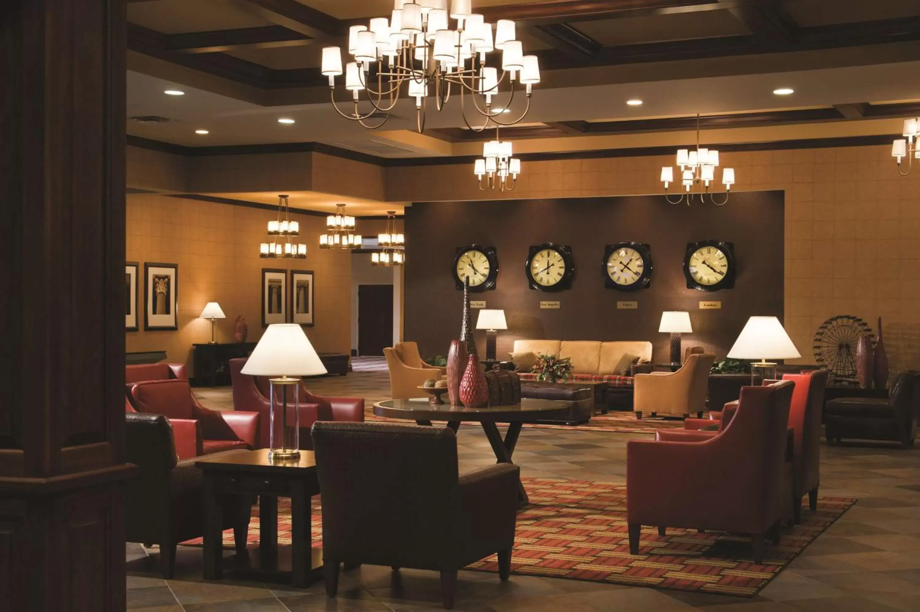 Lobby or reception, Lobby/Reception in DoubleTree by Hilton Cincinnati Airport