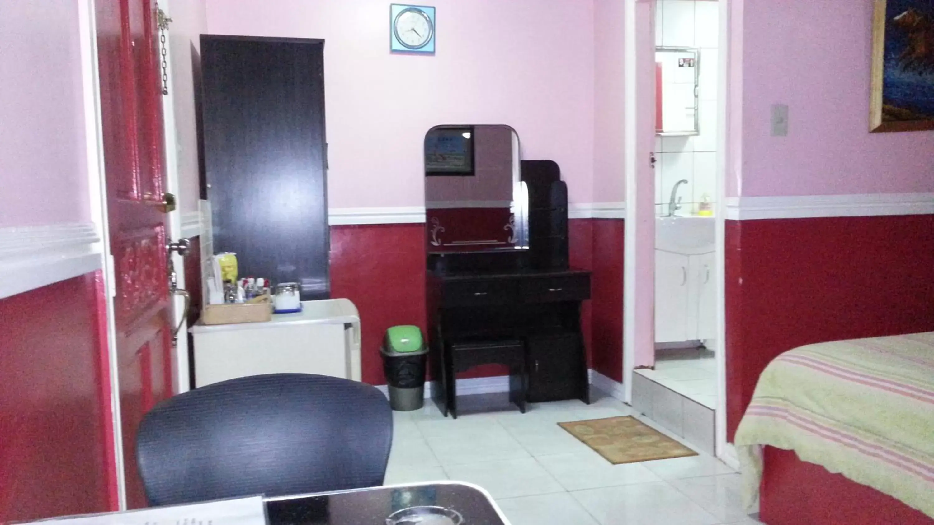 Decorative detail, Bed in Kokomos Hotel and Restaurant Decorative detail, Bed in Kokomos Hotel and Restaurant