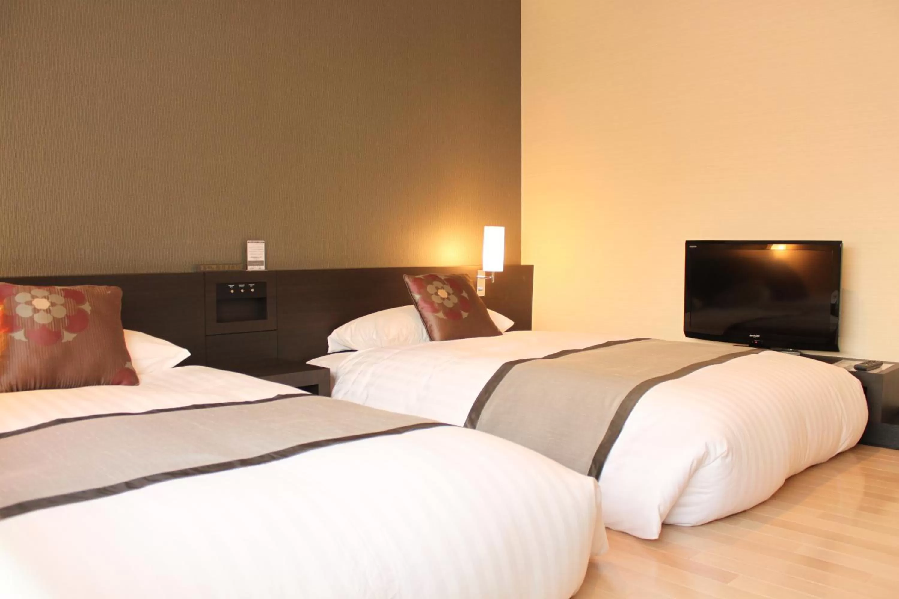 Photo of the whole room, Bed in Palace Hotel Omiya