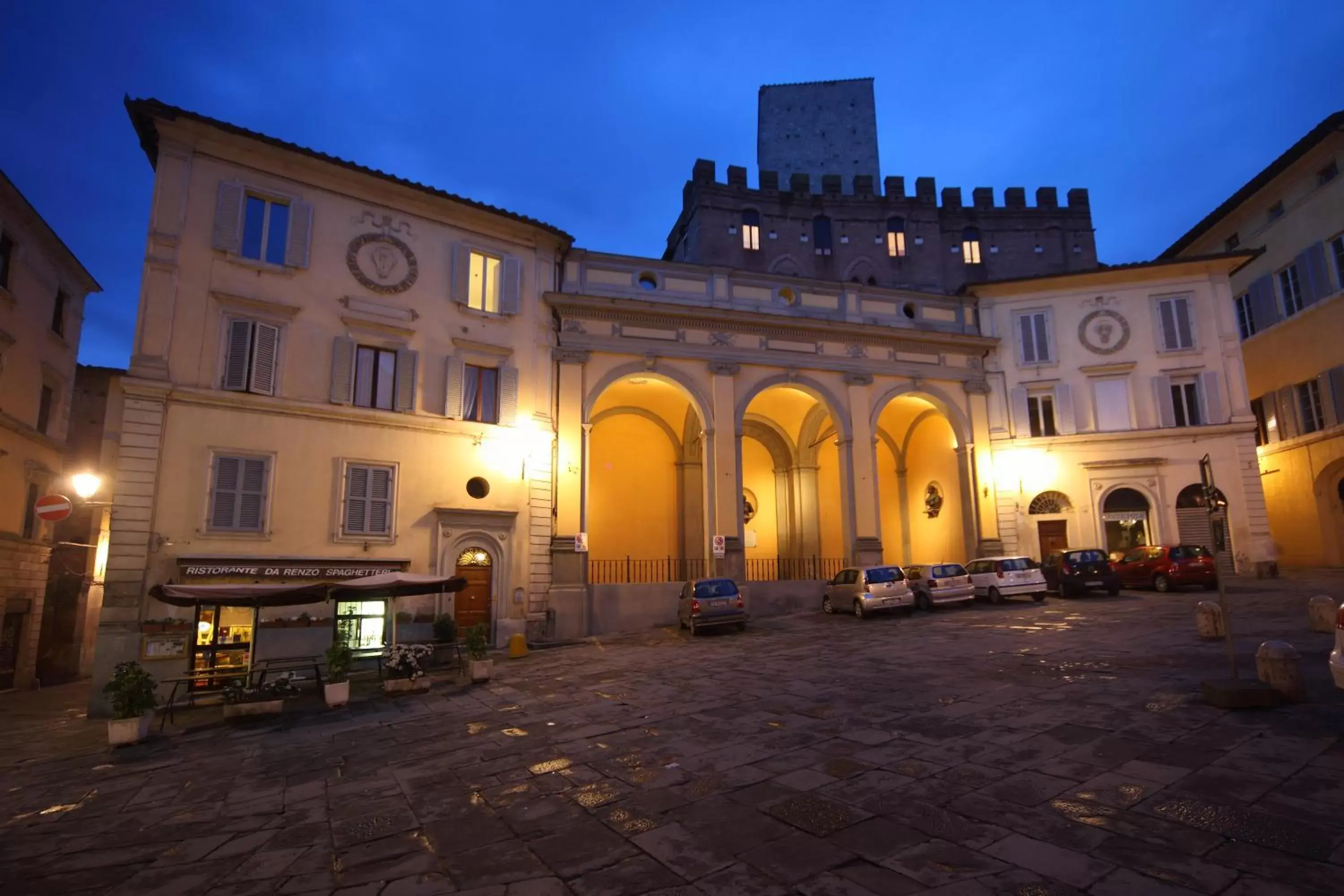 City view, Property Building in Hotel La Perla