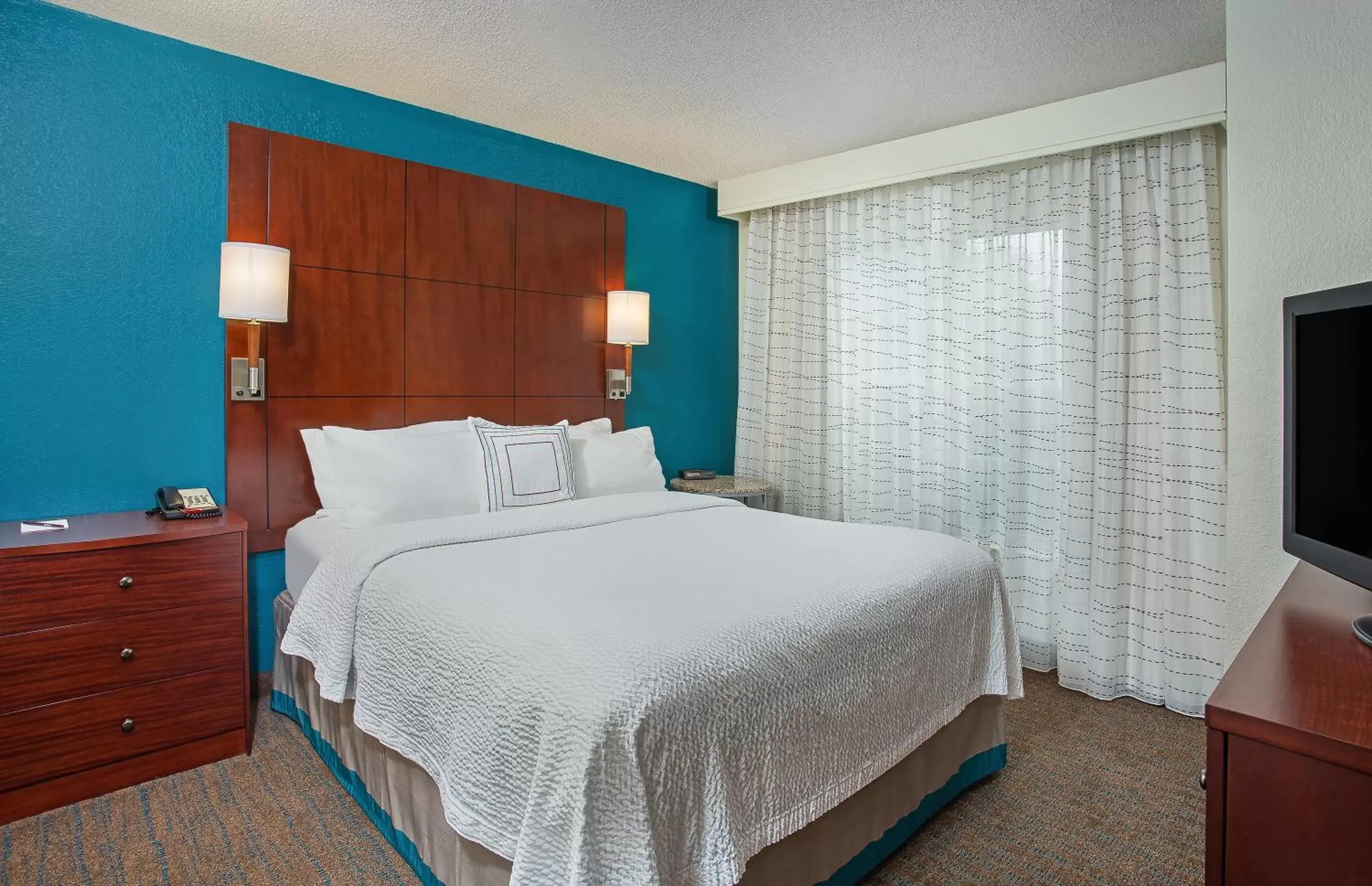 Bedroom, Bed in Residence Inn Knoxville Cedar Bluff