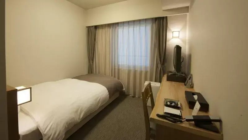 Bed in Dormy Inn Tsu Bed in Dormy Inn Tsu