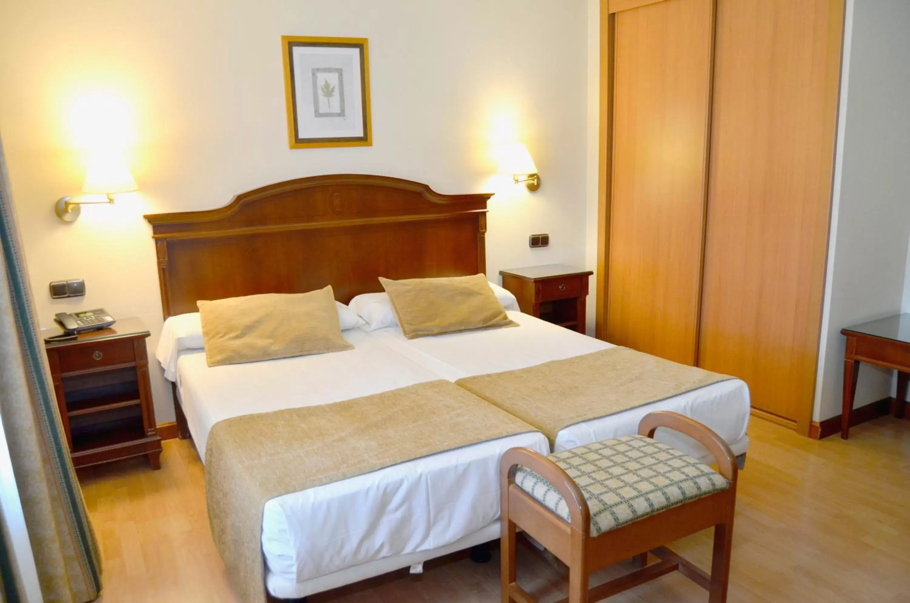 Bed in Hotel Lasa Sport