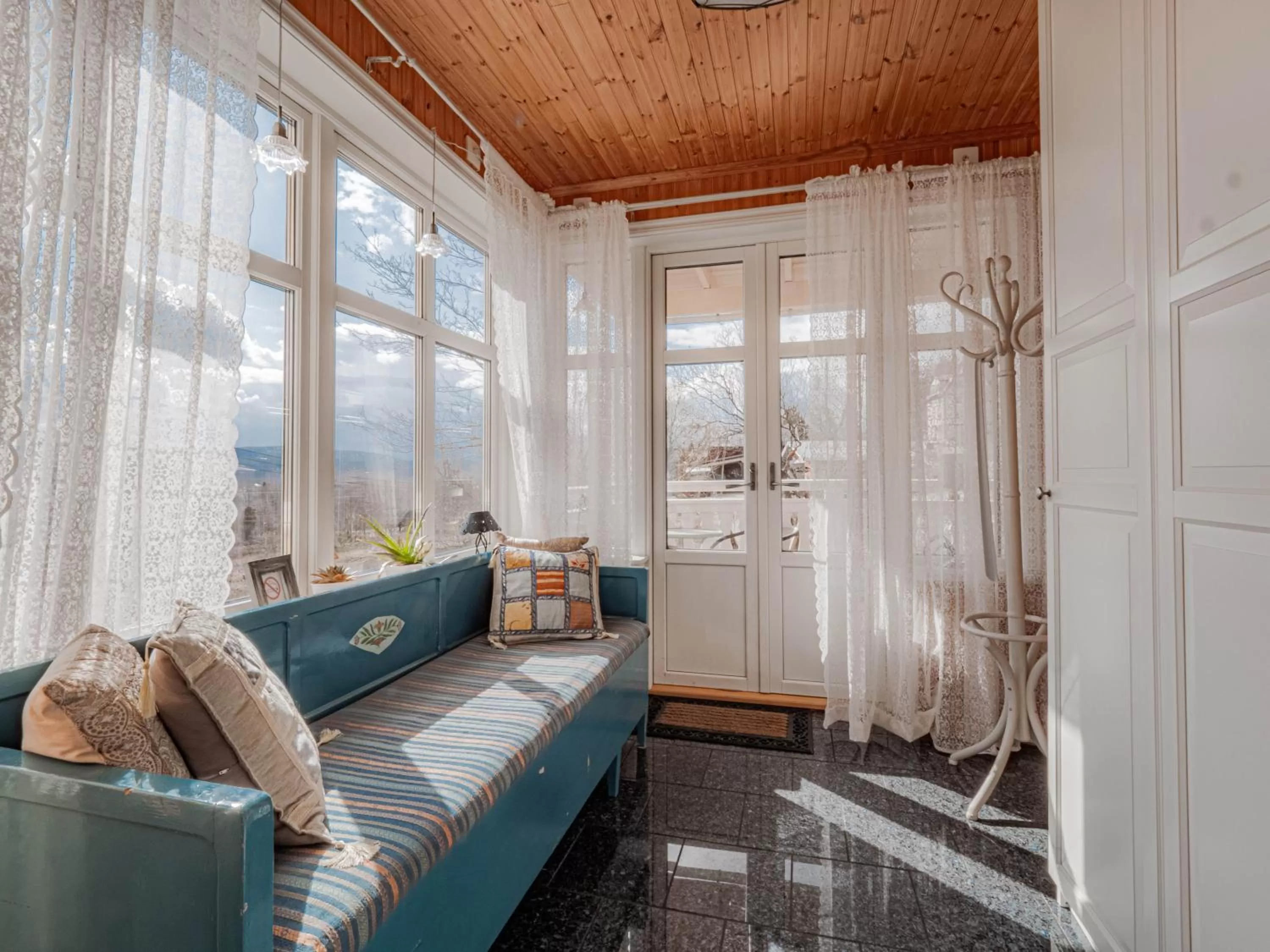 Facade/entrance in Gottfridsgården