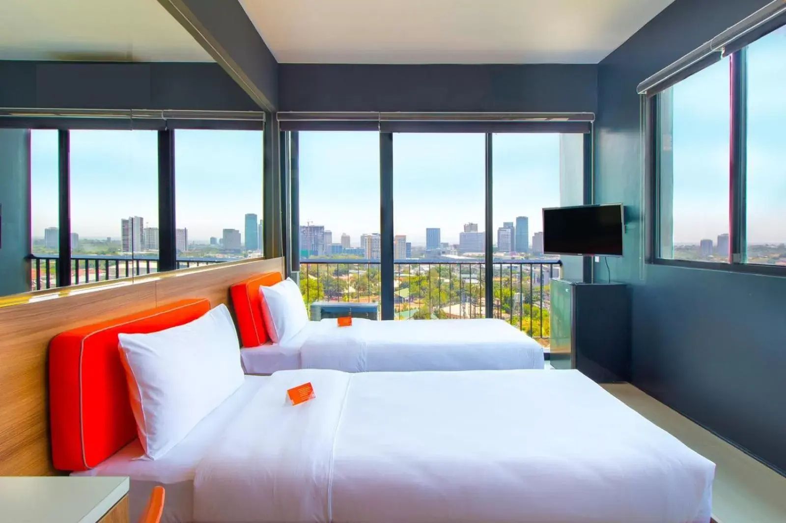 Bedroom, Bed in Azumi Boutique Hotel, Multiple Use Hotel Staycation Approved