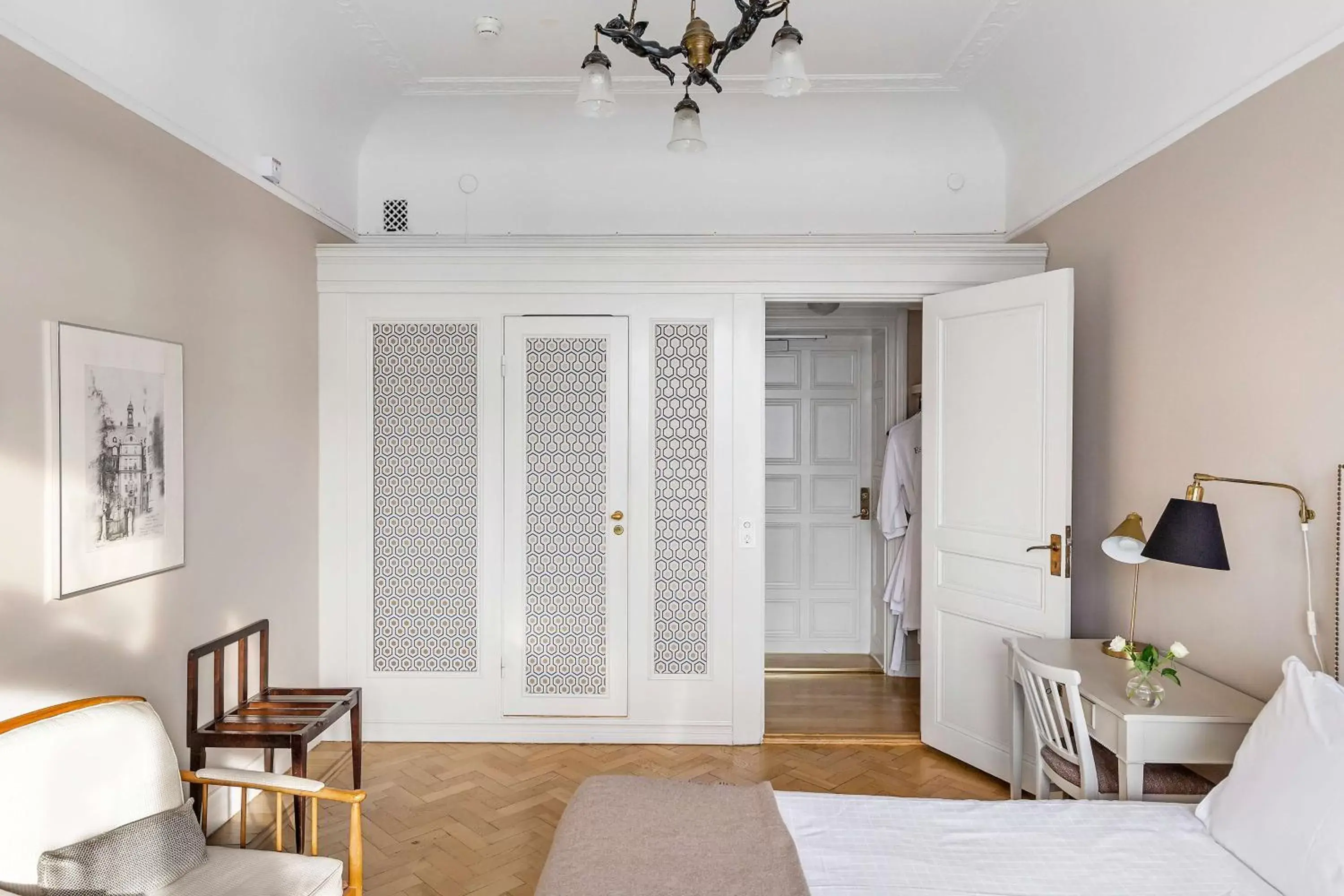 Bedroom, Seating Area in Hotel Esplanade, BW Signature Collection