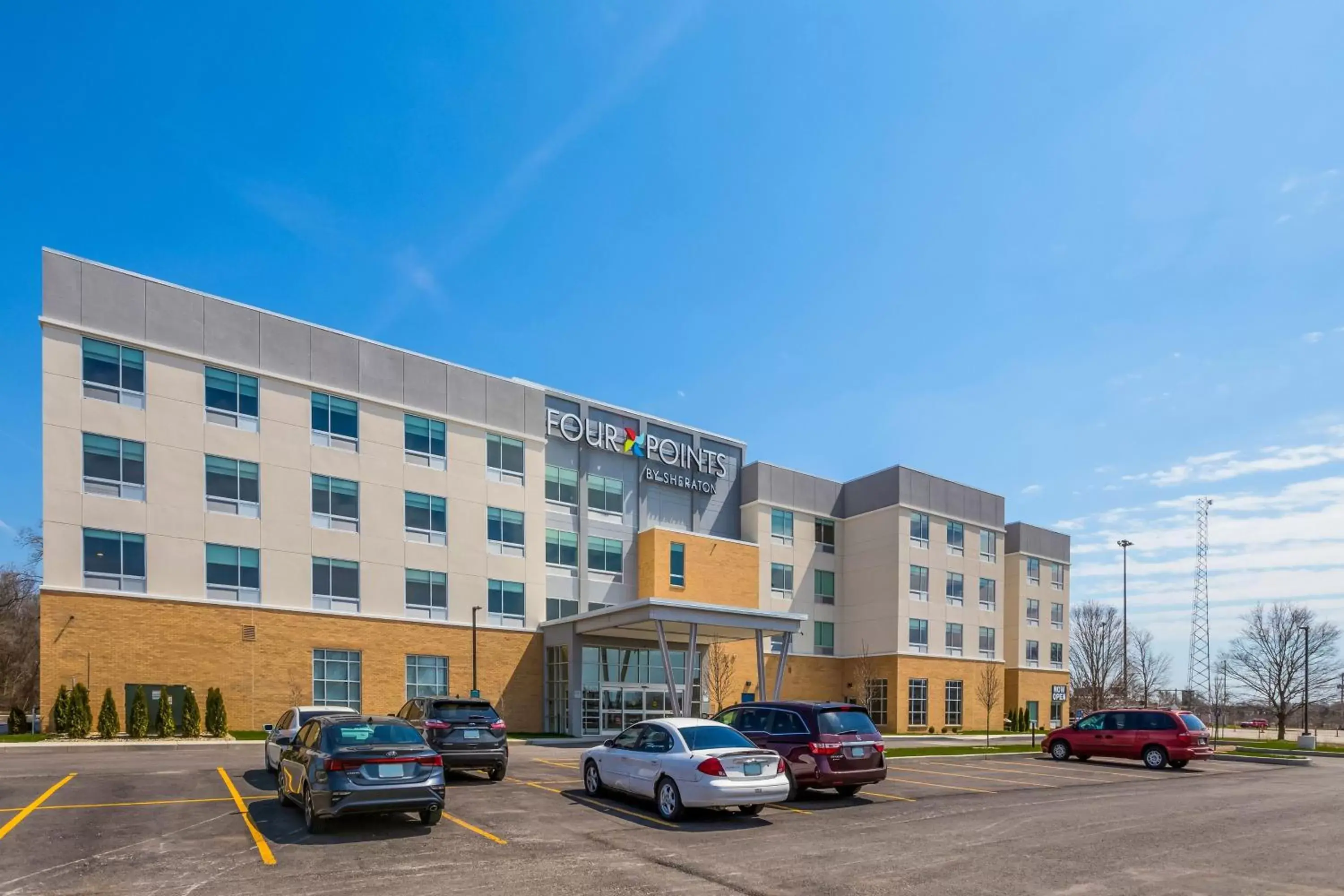 Property Building in Four Points by Sheraton Elkhart