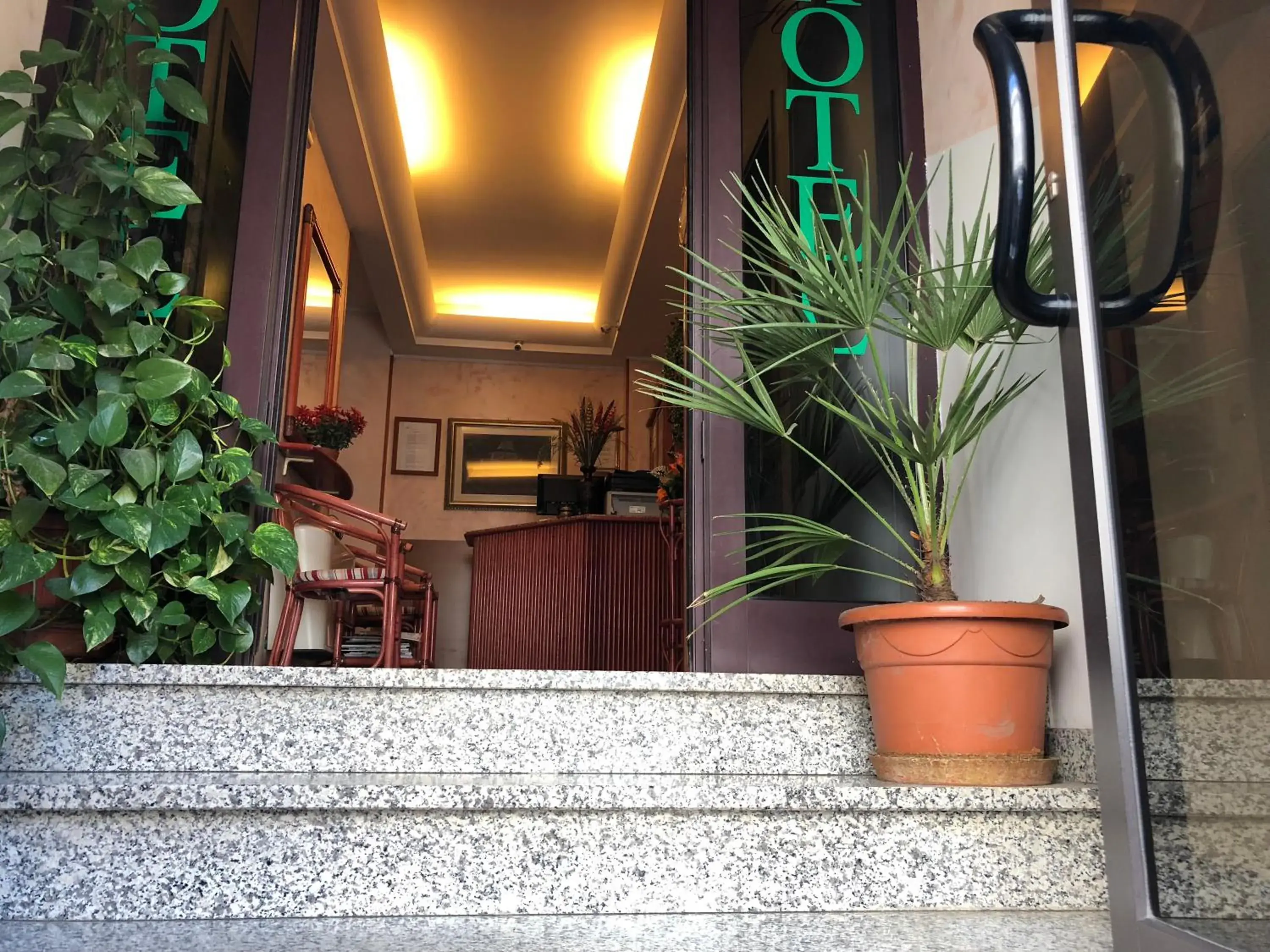 Facade/entrance in Hotel La Caravella