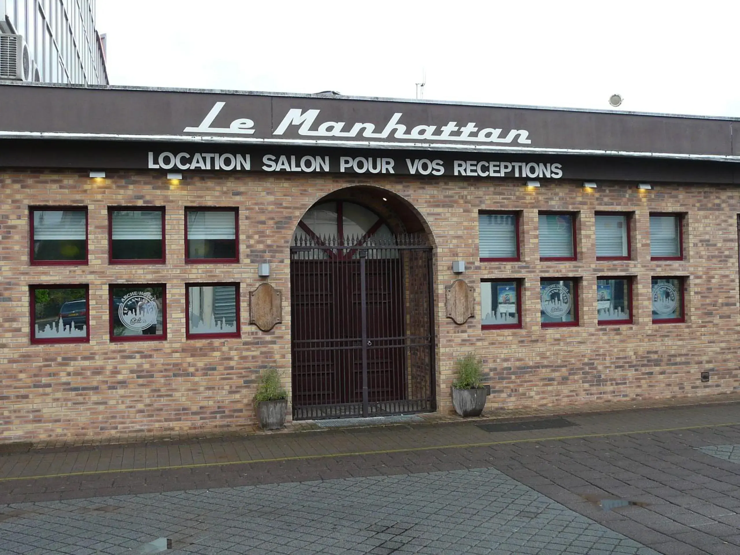 Facade/entrance, Property Building in Arche Hotel