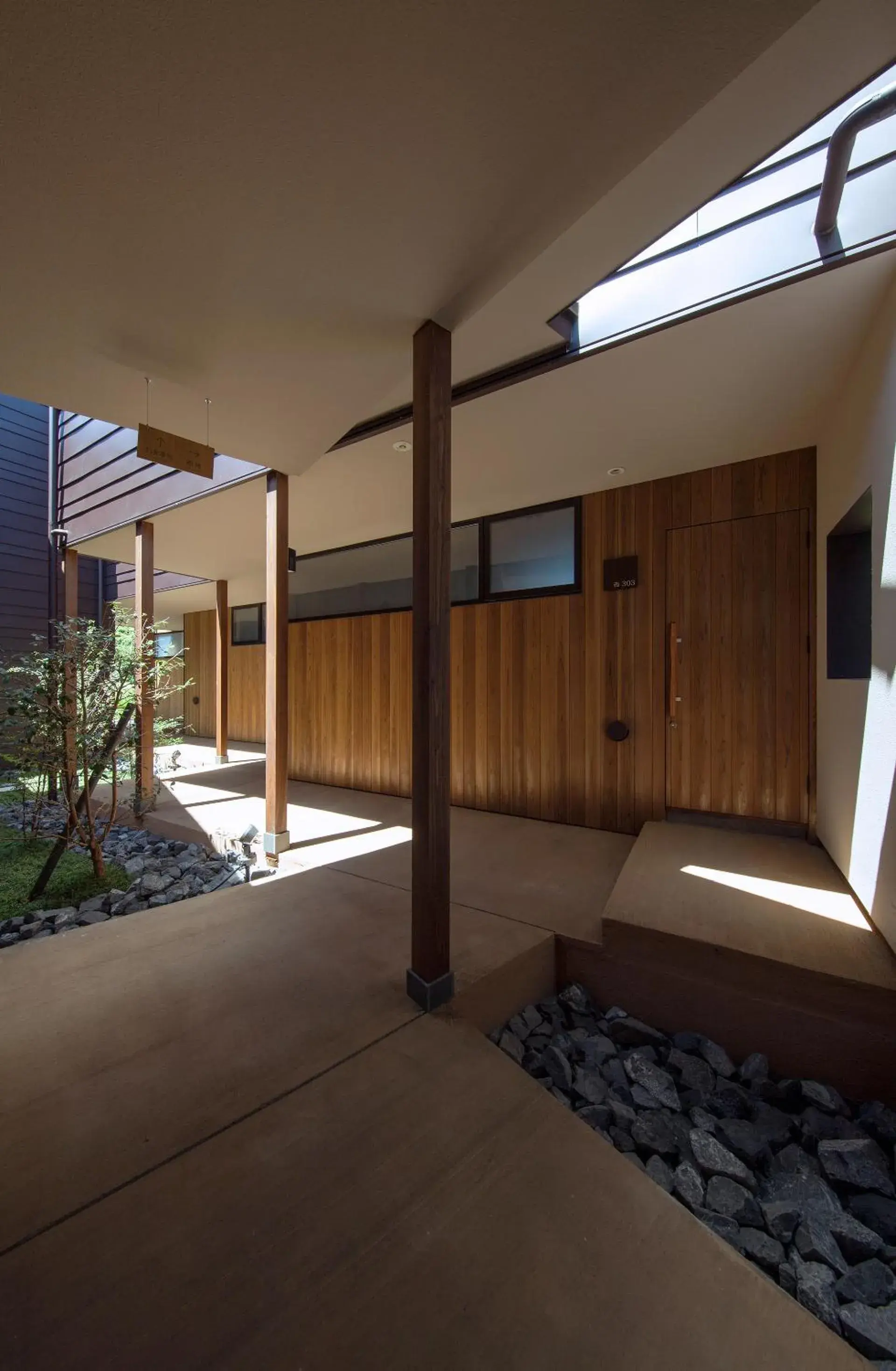 Facade/entrance, Bunk Bed in Terrace Midoubaru