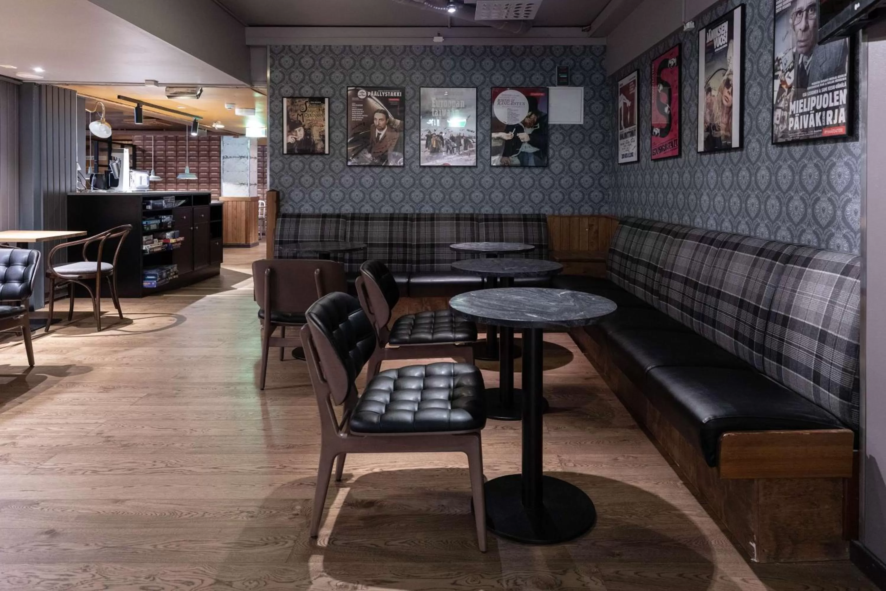 Lounge or bar in Scandic Kallio