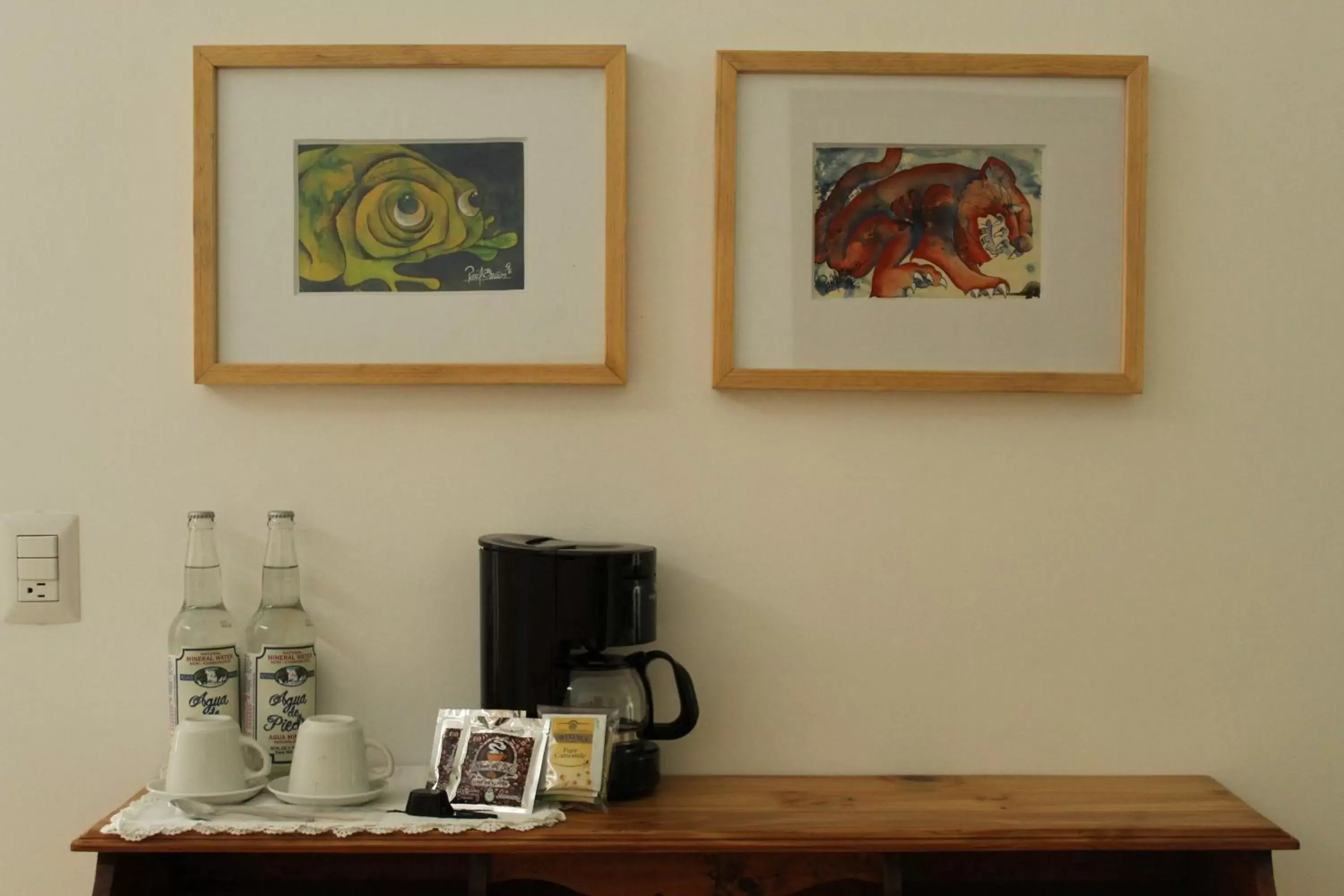 Coffee/tea facilities in Casa Grana Cochinilla