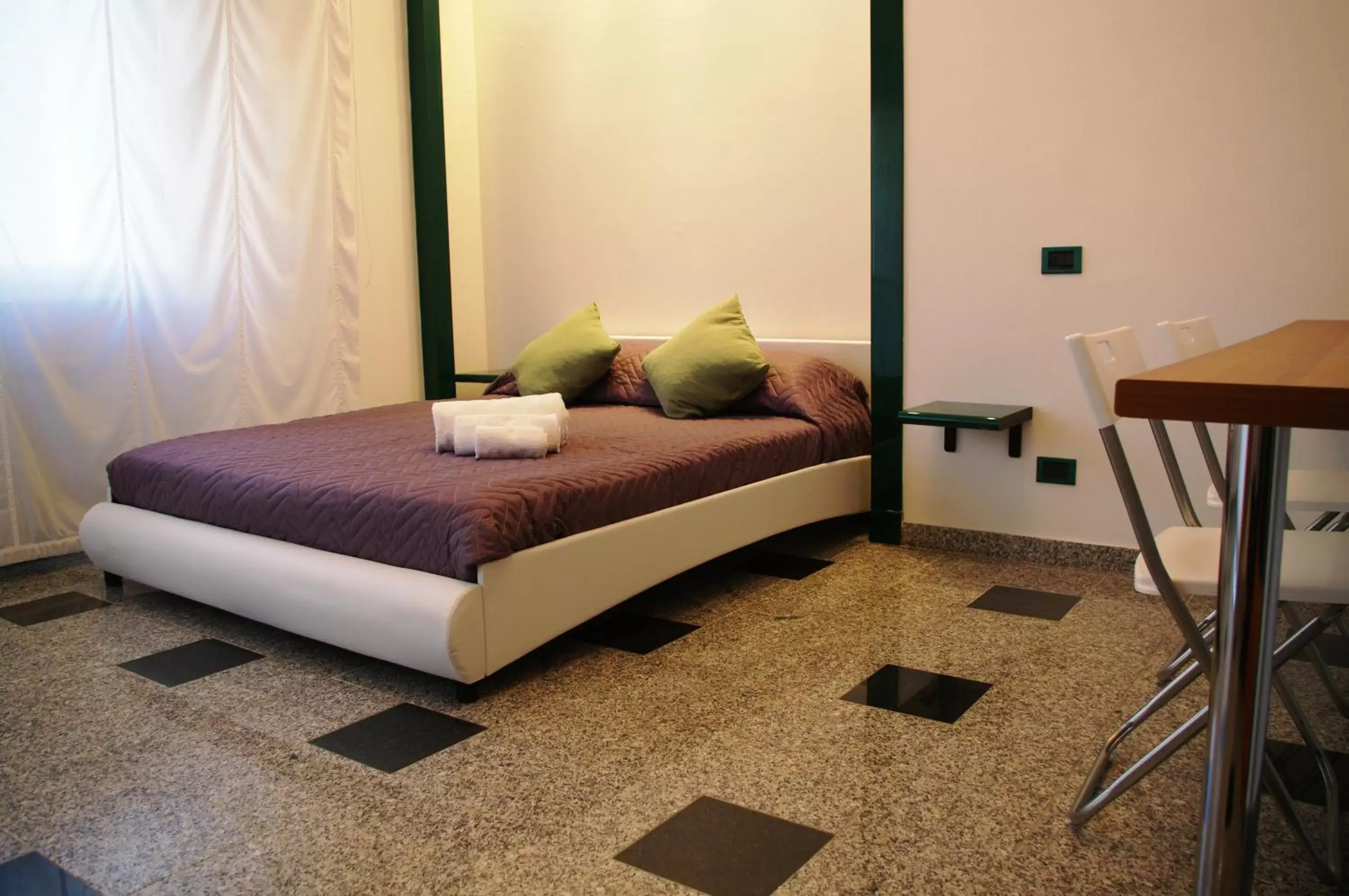 Bed in Business Home Piazza Cesare Battisti B&B Residence