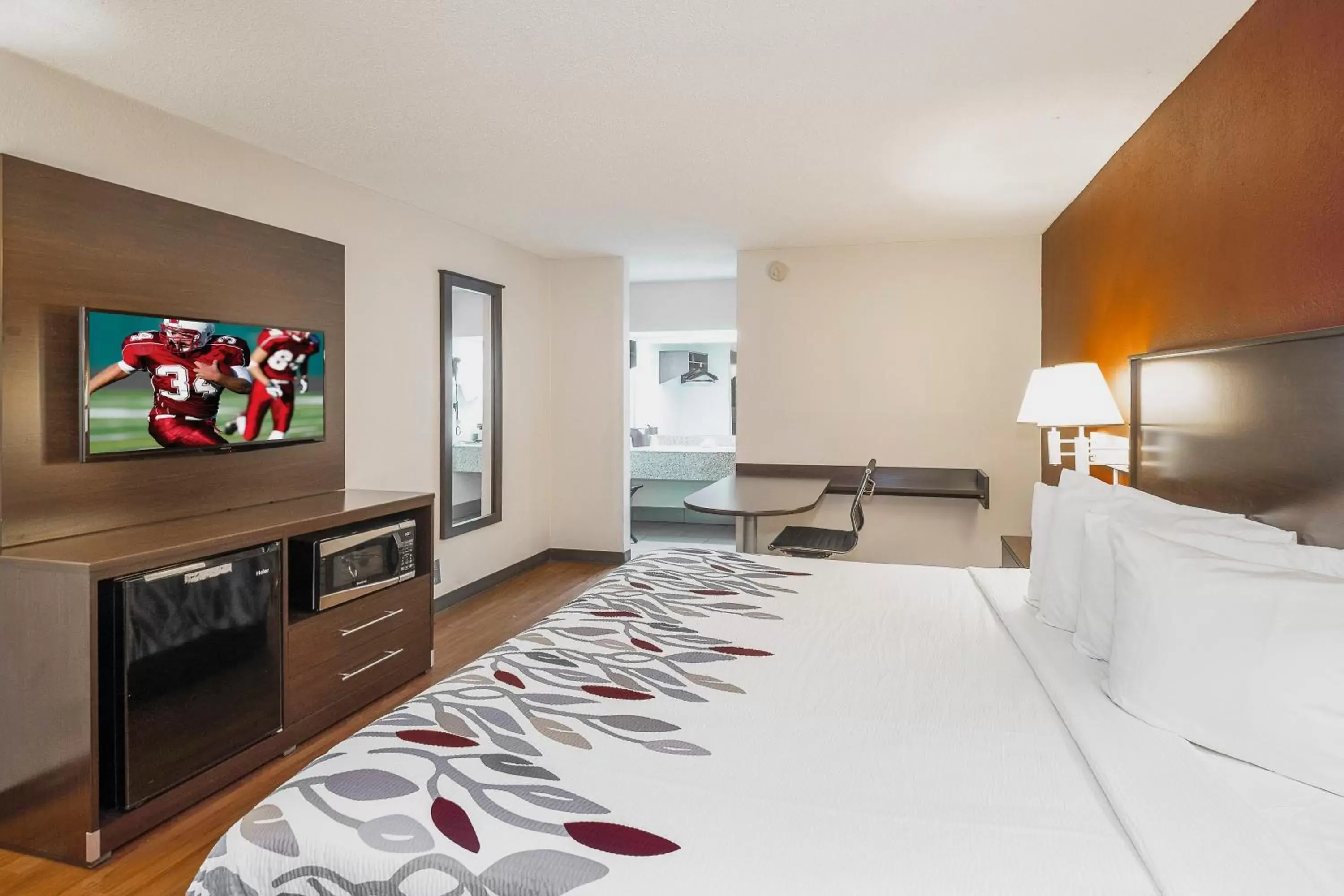 Standard Room with One Double Bed Smoking in Red Roof Inn Walterboro Standard Room with One Double Bed Smoking in Red Roof Inn Walterboro