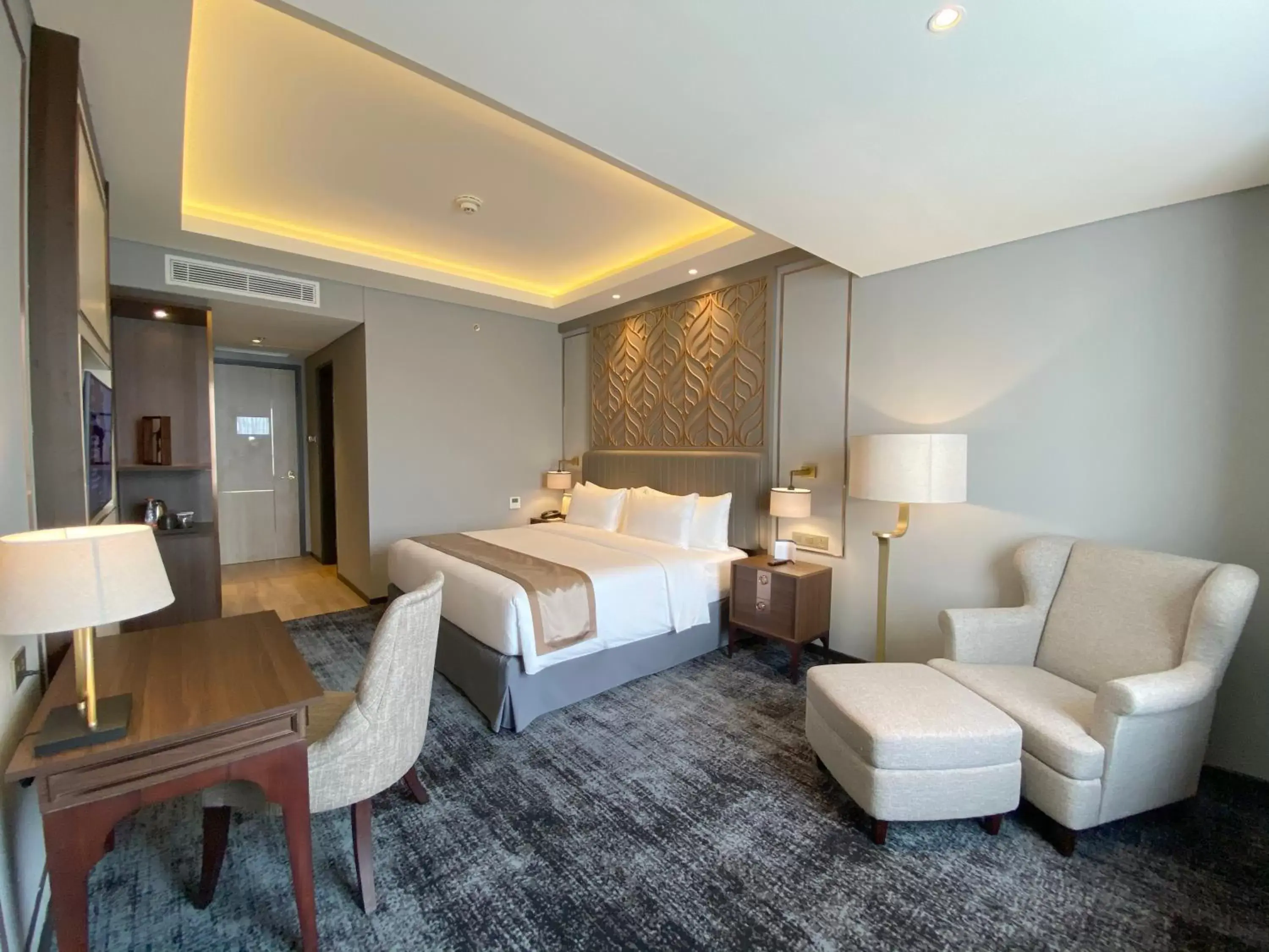 Bedroom, Bed in Sutasoma Hotel Bedroom, Bed in Sutasoma Hotel