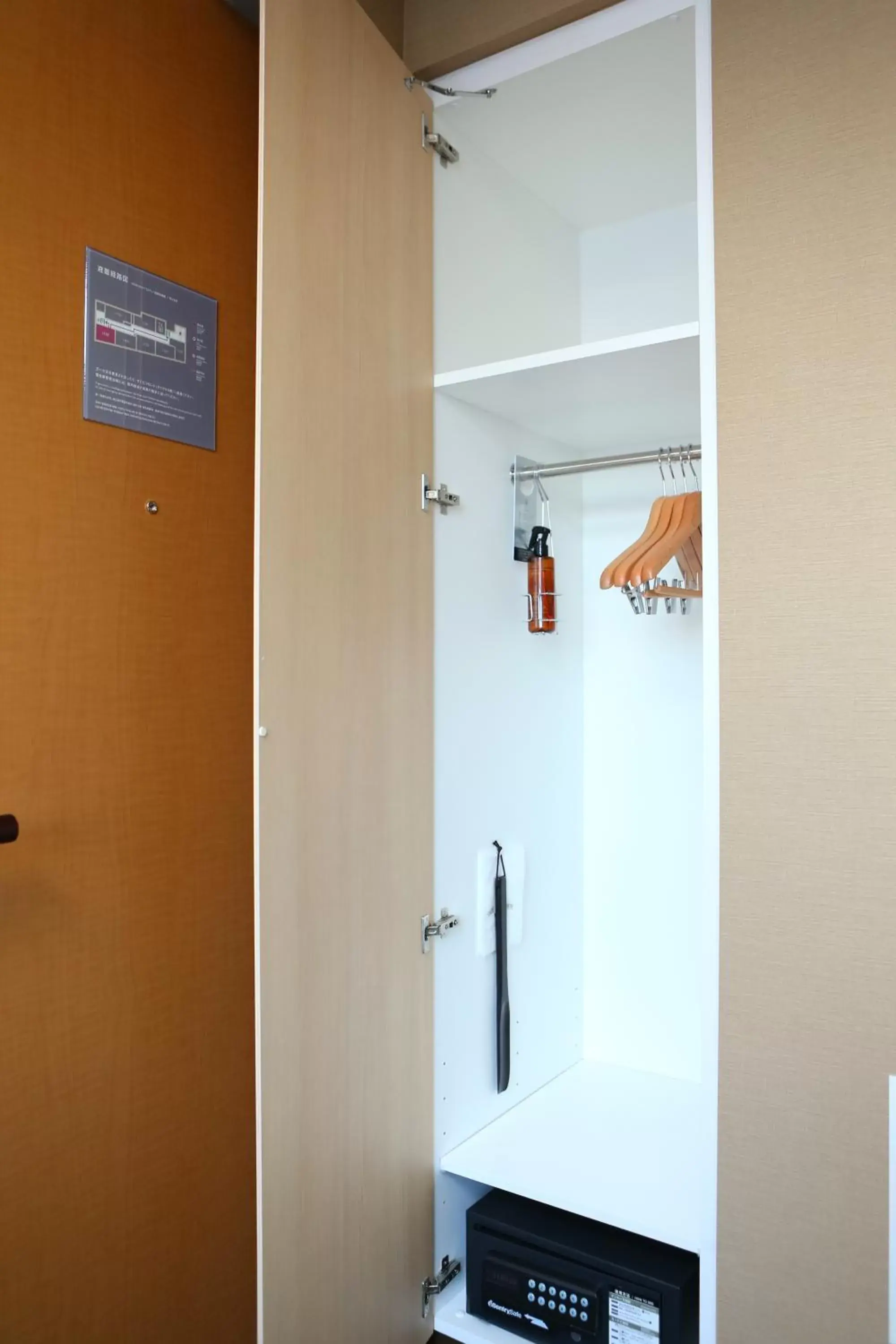 Photo of the whole room, Bathroom in Hotel Wing International Select Asakusa Komagata