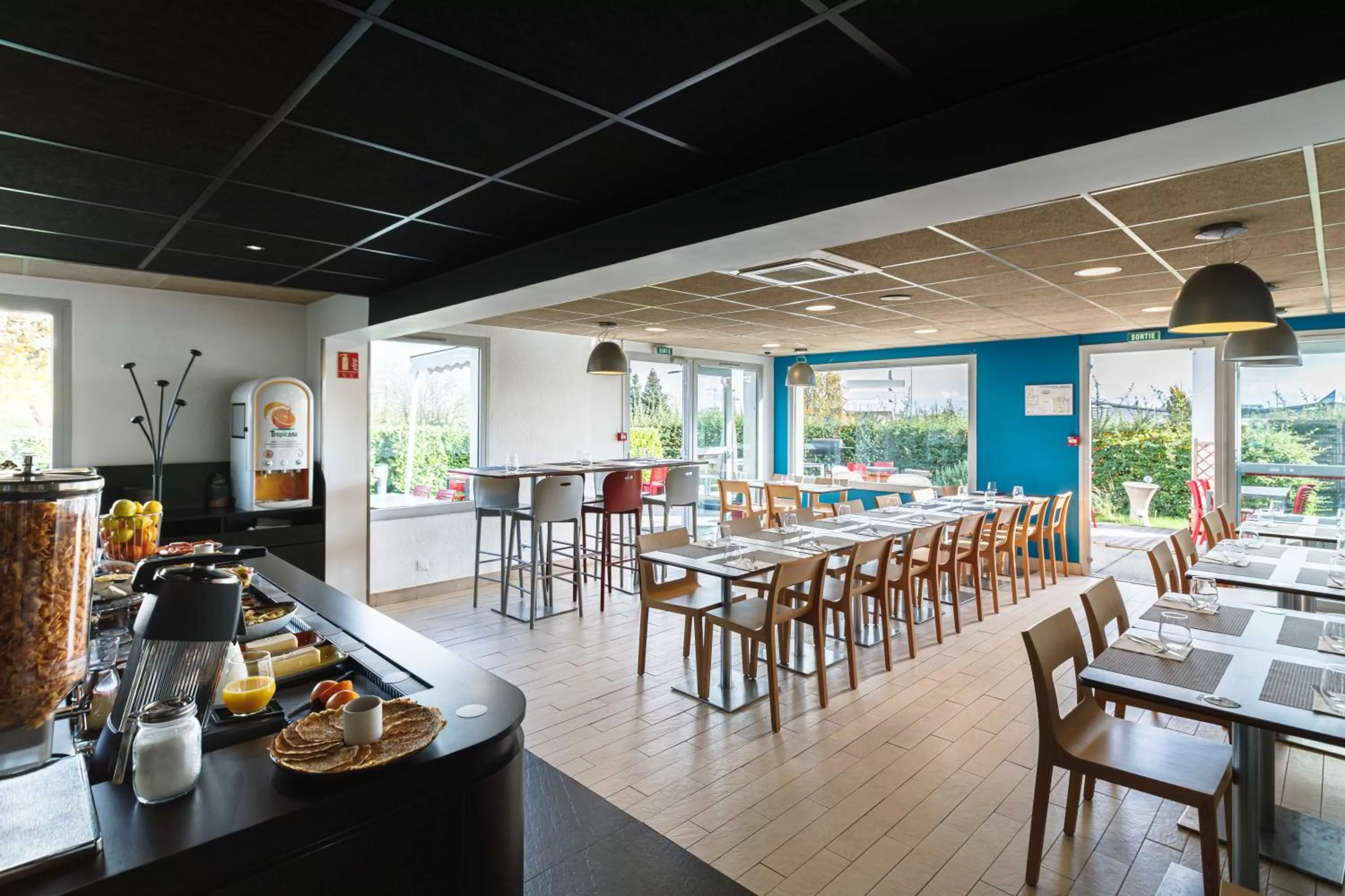 Continental breakfast in Campanile NATURE - Lyon Est Bron Eurexpo