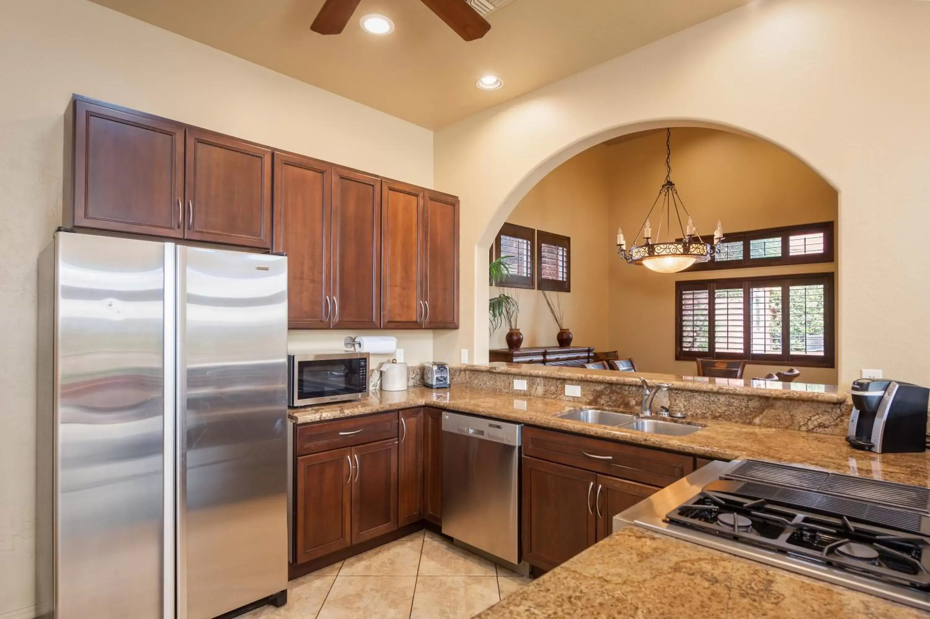 Kitchen or kitchenette, Kitchen/Kitchenette in Las Posadas of Sedona