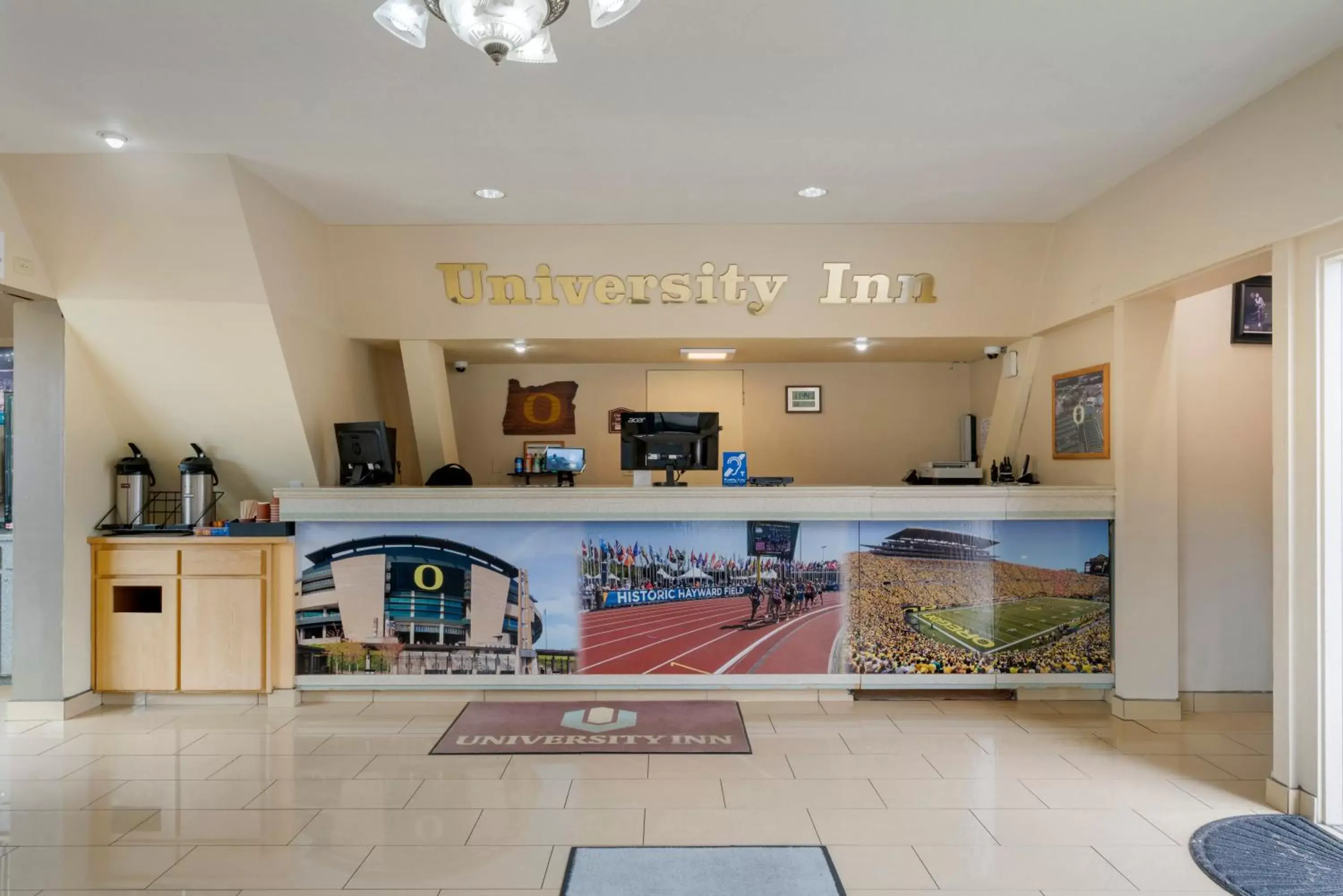 Lobby or reception, Lobby/Reception in University Inn and Suites Eugene