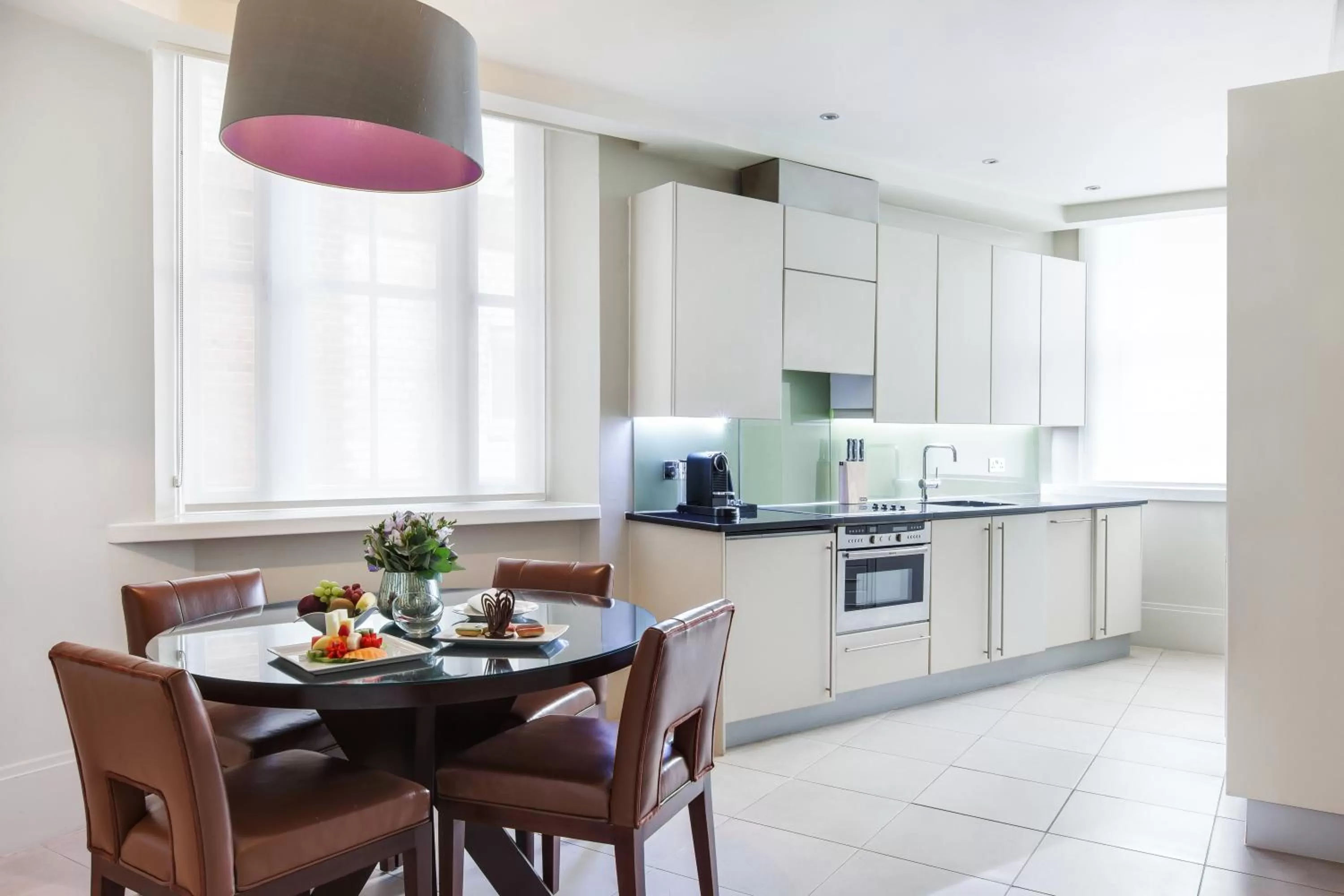 Coffee/tea facilities in Taj 51 Buckingham Gate Suites and Residences