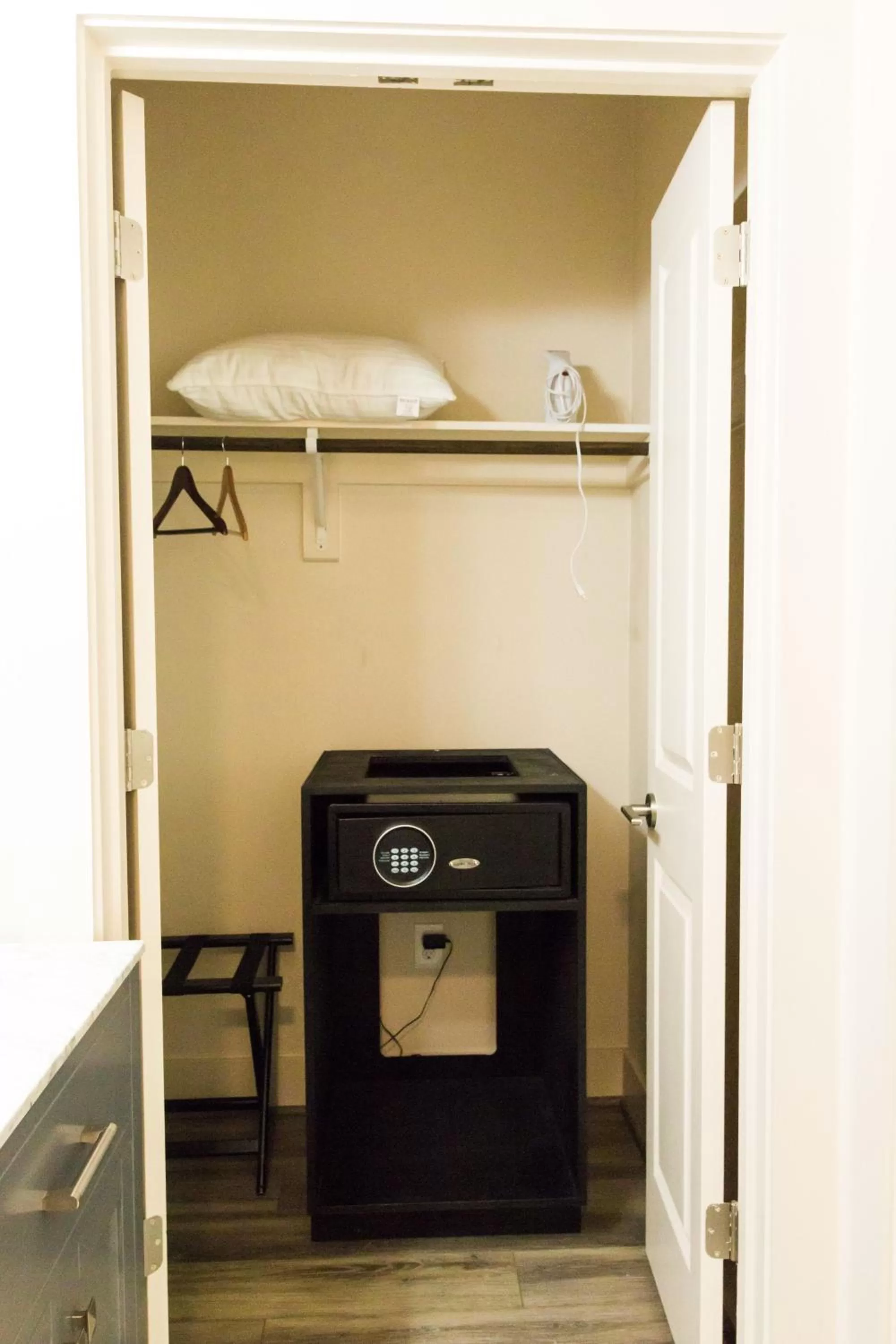 The Bishop Arts Hotel by Qresorts