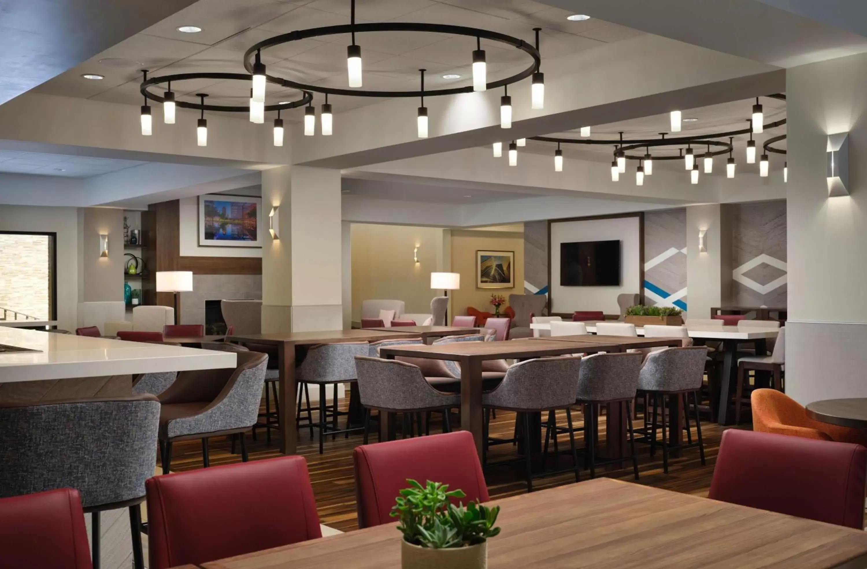 Dining area, Restaurant/Places to Eat in Hilton Garden Inn Las Colinas